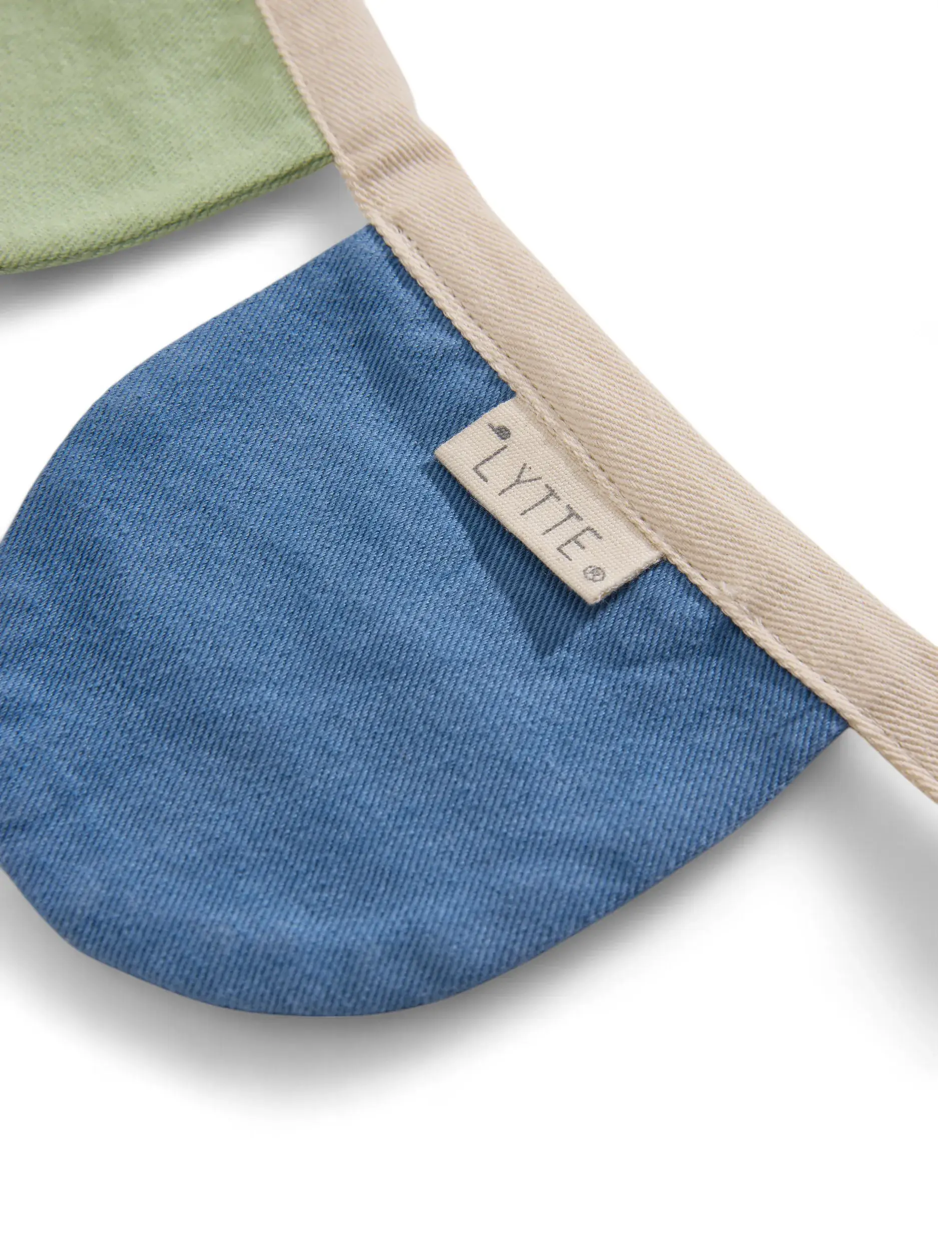 Wanddeko Hana Blau/Grün Floral-suunnittelussa, valmistettu 100% puuvillaaista, Lyttein toimesta