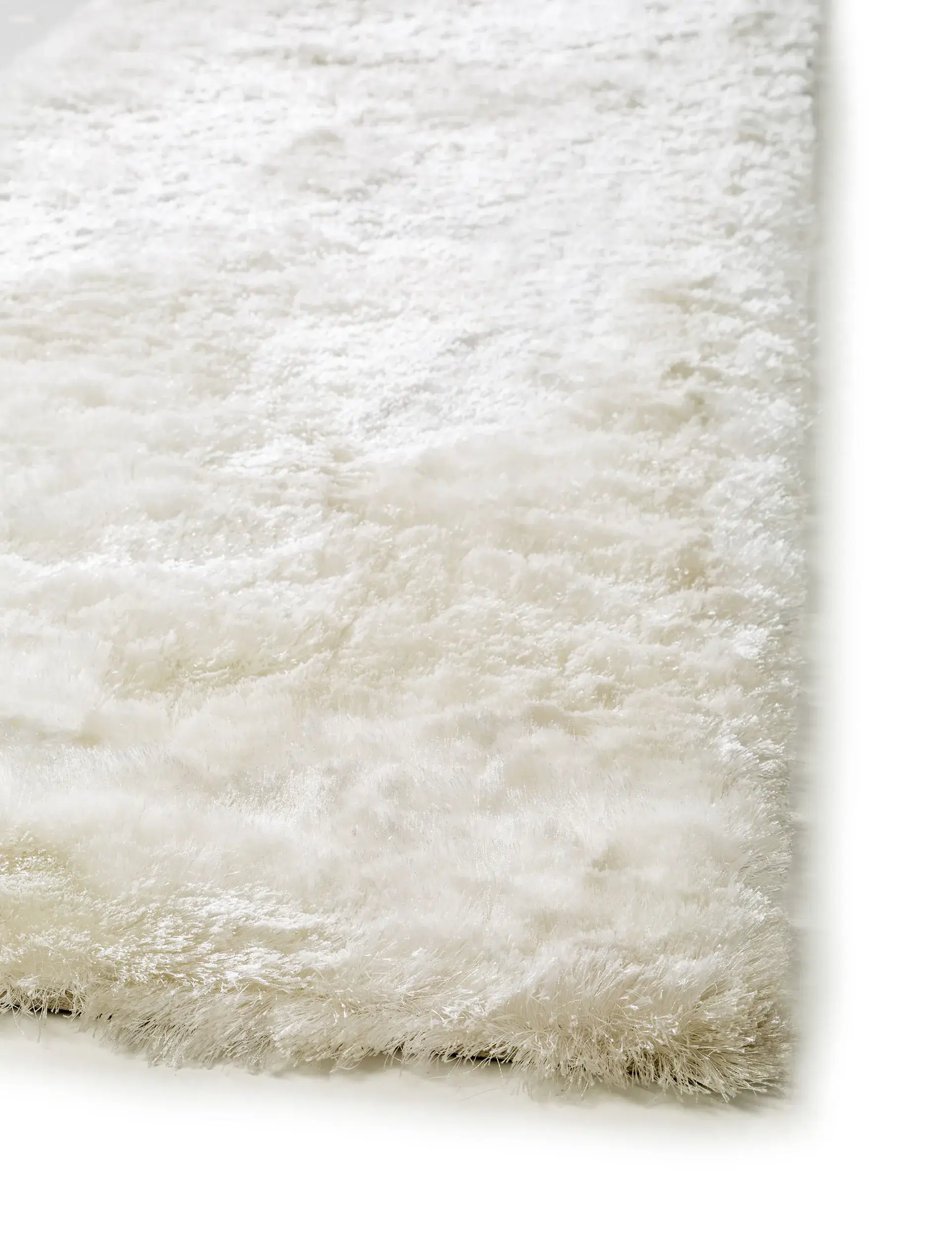Tapijt van 100% Polyester in Wit met een 100% Polyester hoge pool van benuta nest