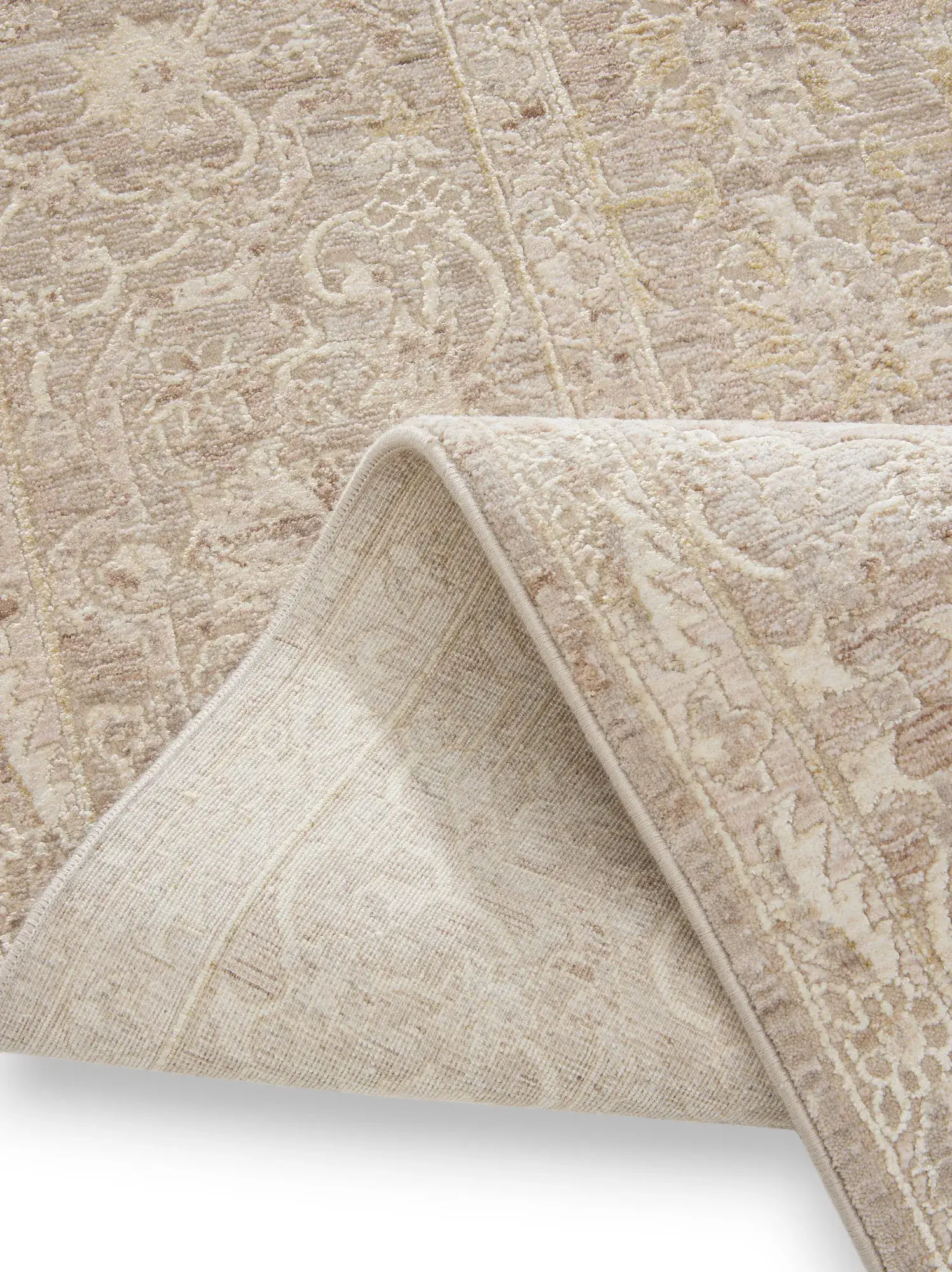 Tappeto Aria di 90% Poliestere, 10% Viscosa in Beige di benuta Finest