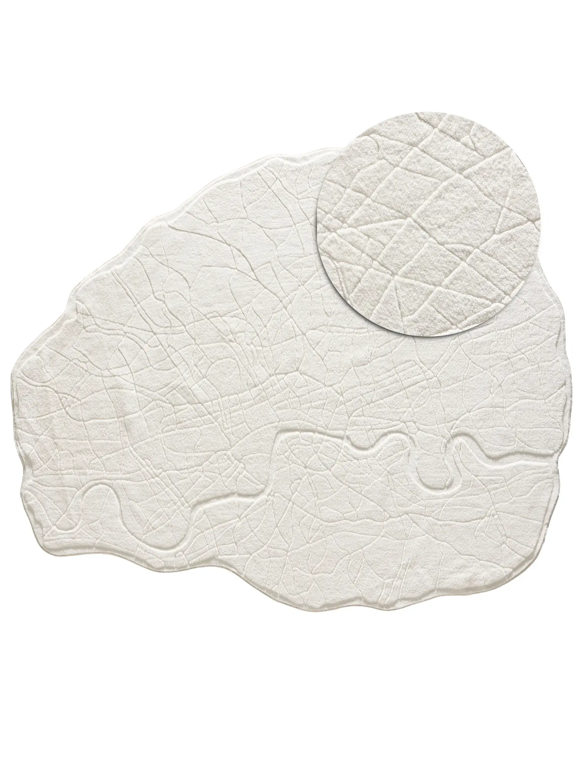 Rug made of 100% Polyester in Beige with a 100% Polyester high pile by benuta Pop
