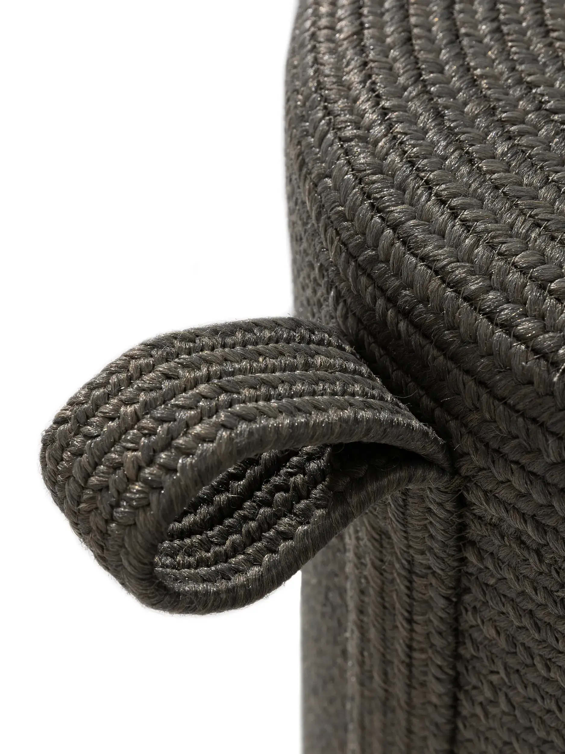 Pouf per interno ed esterno Noe Grigio scuro in Tintaunita-ontwerp van 100% Polipropilene door benuta Finest