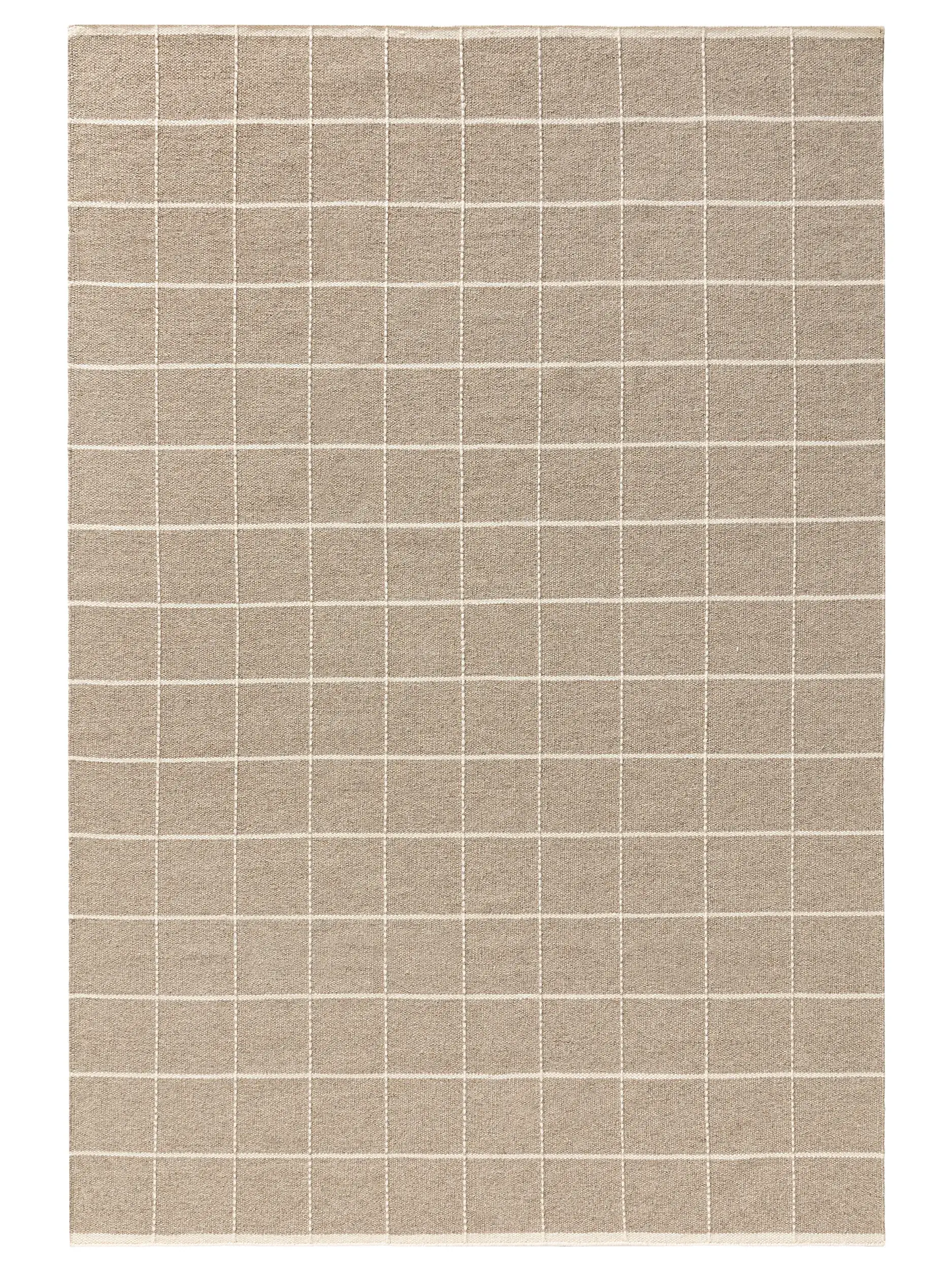 Matto 90% Wolle, 10% Baumwollea värissä Taupe 90% Wolle, 10% Baumwolle korkealla nukalla merkiltä benuta Pure