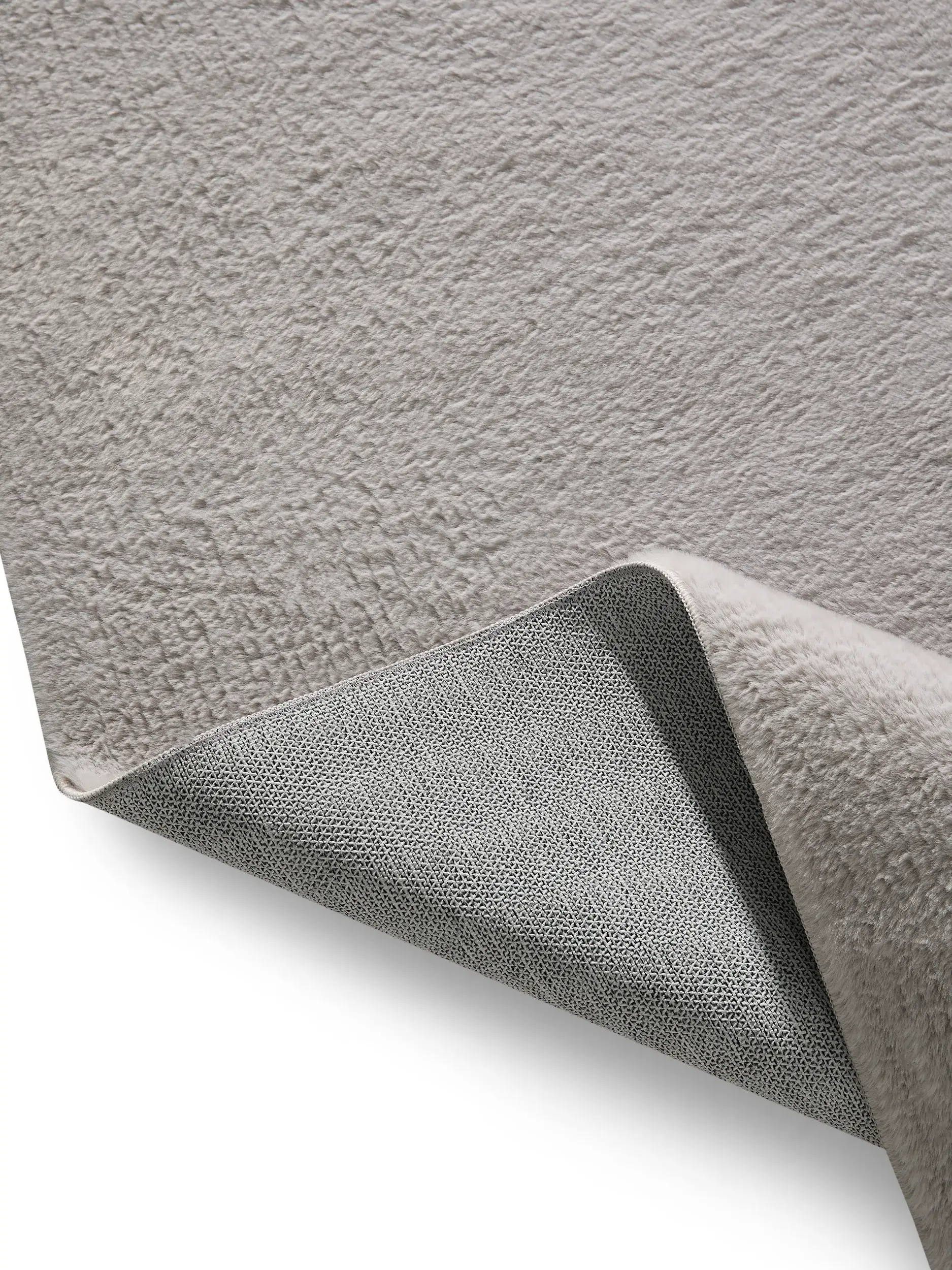 Teppich Furry aus 100% Polyester in  von benuta Basic