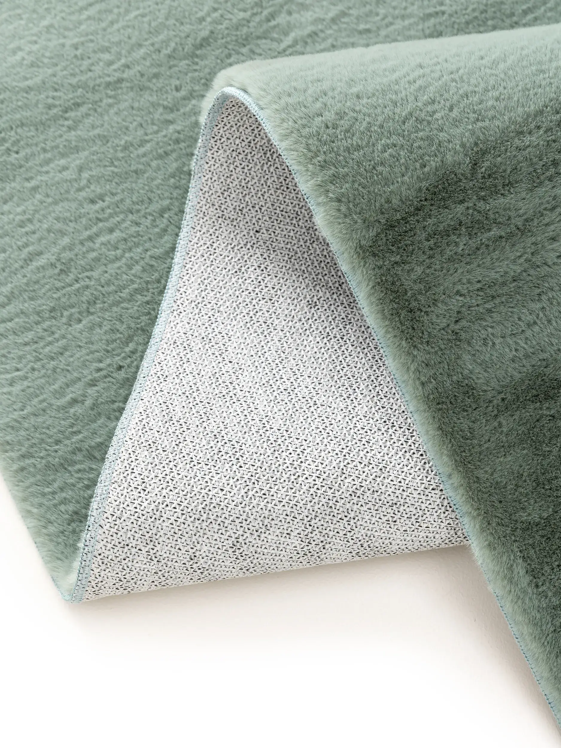 Tapete de 100% Polyester em Grün com pelo de 100% Polyester de altura da benuta Basic