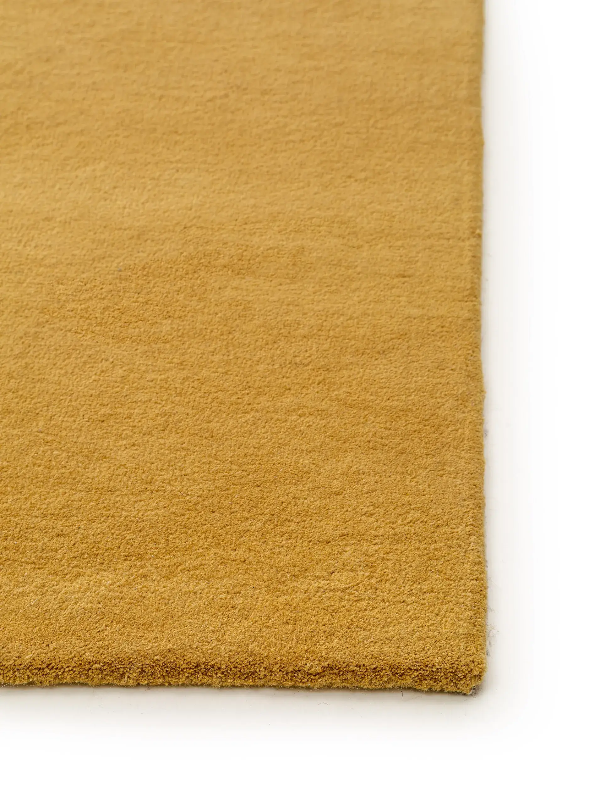 Teppich aus 100% Wolle in Gelb mit 100% Wolle hohem Flor von benuta Nest