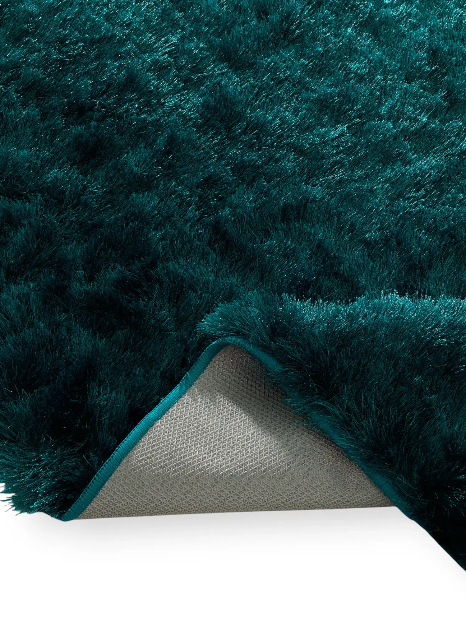 Teppich Whisper aus 100% Polyester in Türkis von benuta Nest