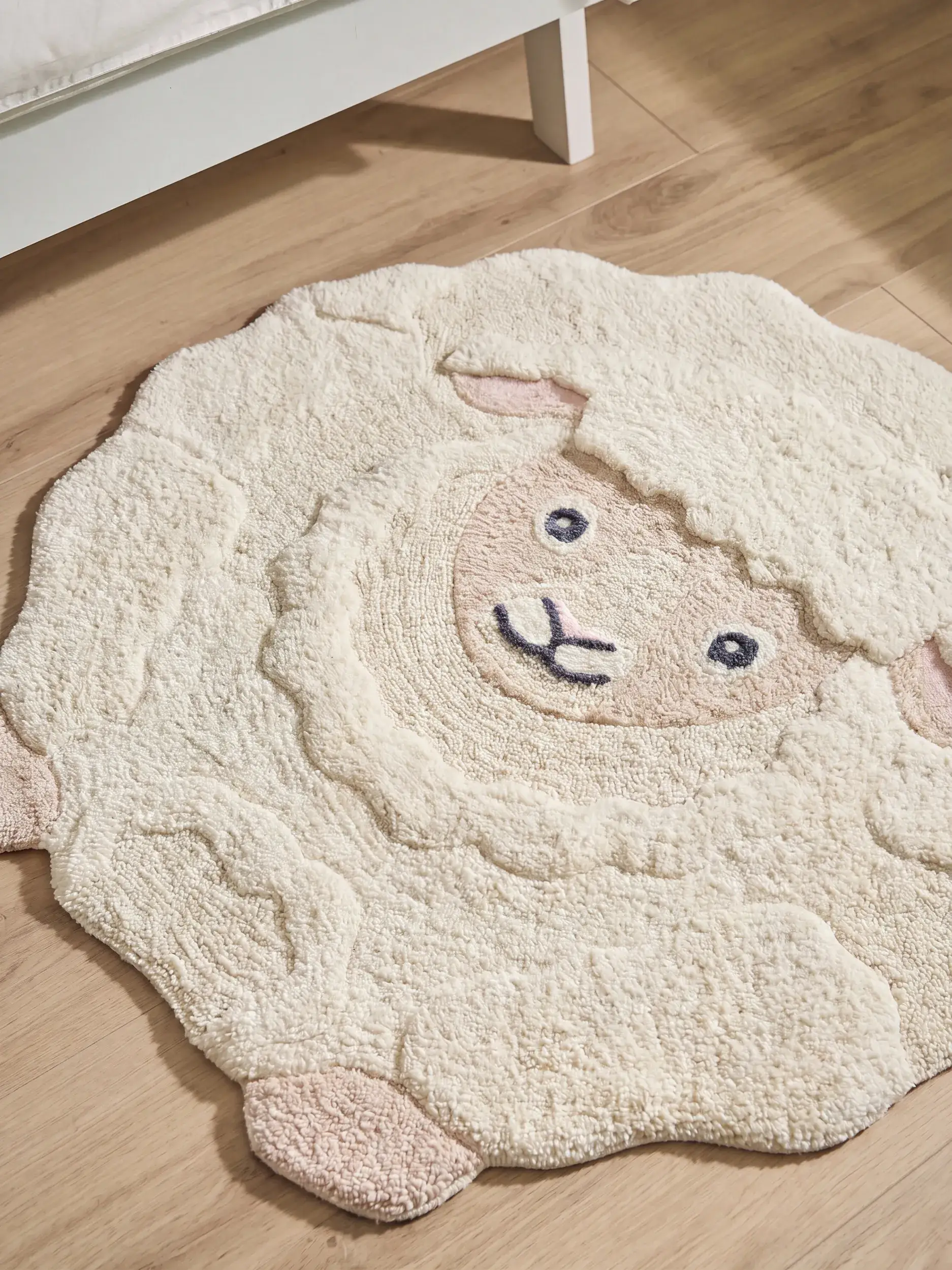 Rug Sebastian made of 100% Cotton in  by Lytte