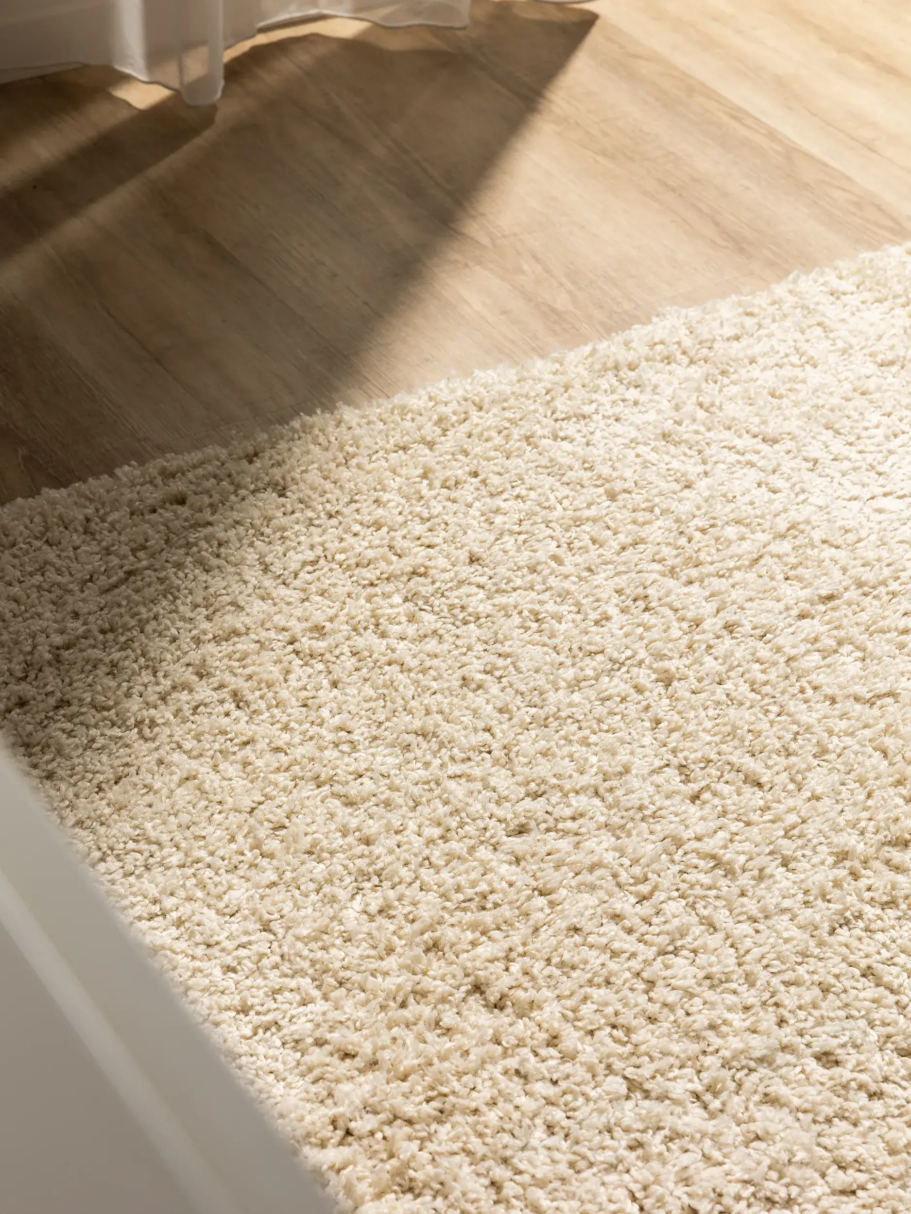 Rug made of 100% Polypropylen in Beige with a 100% Polypropylen high pile by benuta Basic