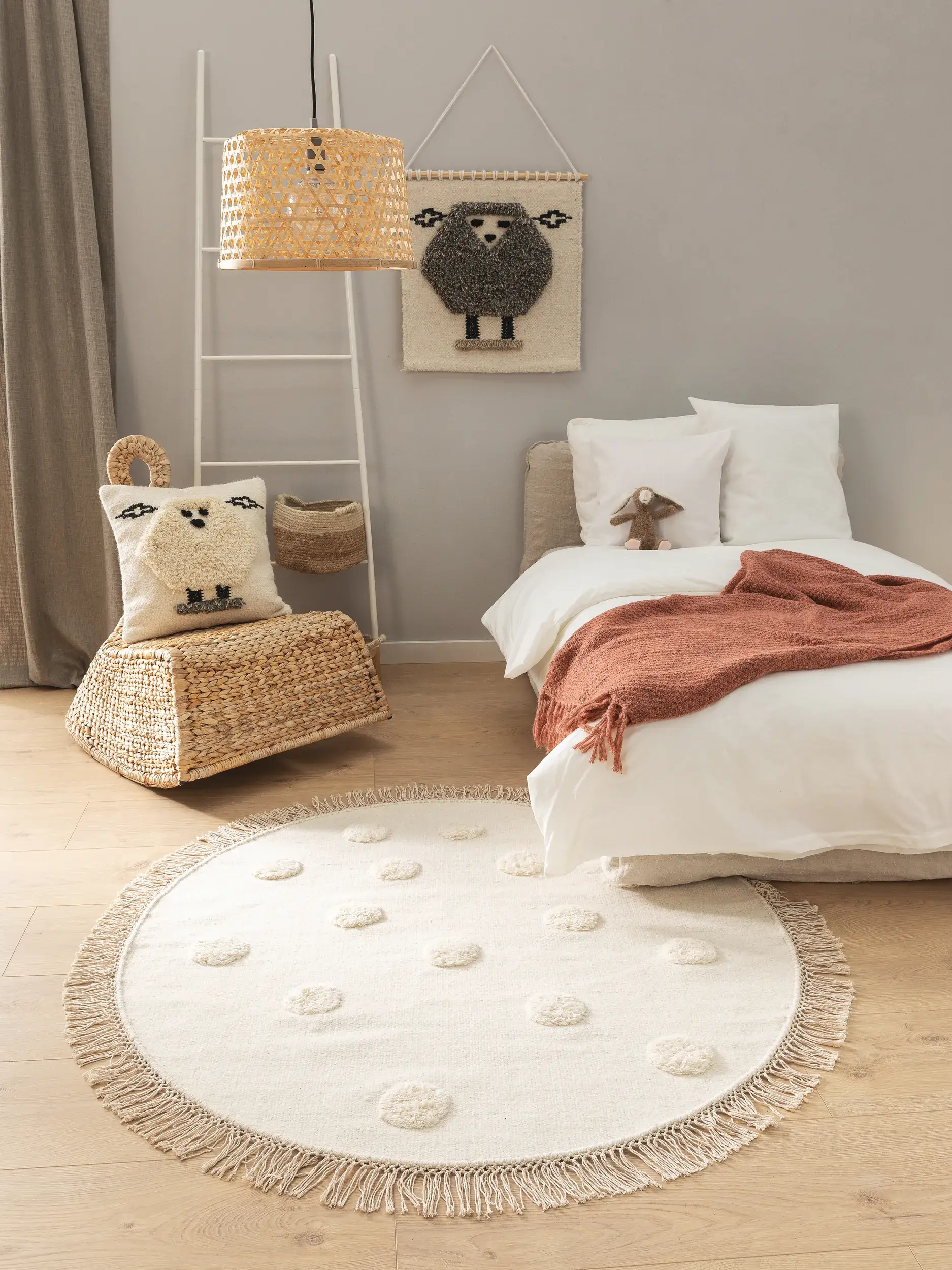Teppich Carlson aus 80% Wolle, 20% Baumwolle in Grau von Lytte
