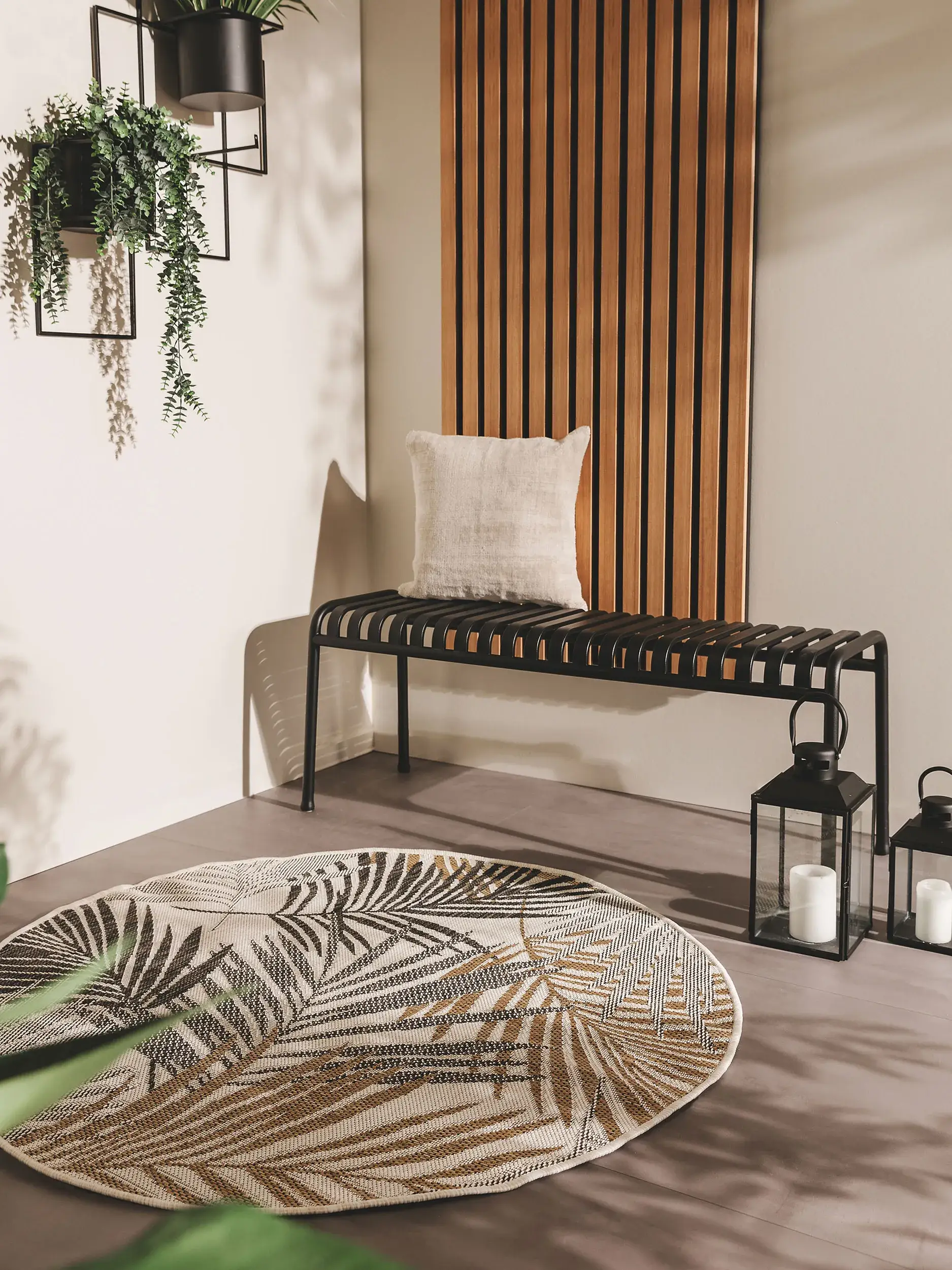 Teppich aus 100% Polypropylen in Schwarz mit 100% Polypropylen hohem Flor von benuta Nest