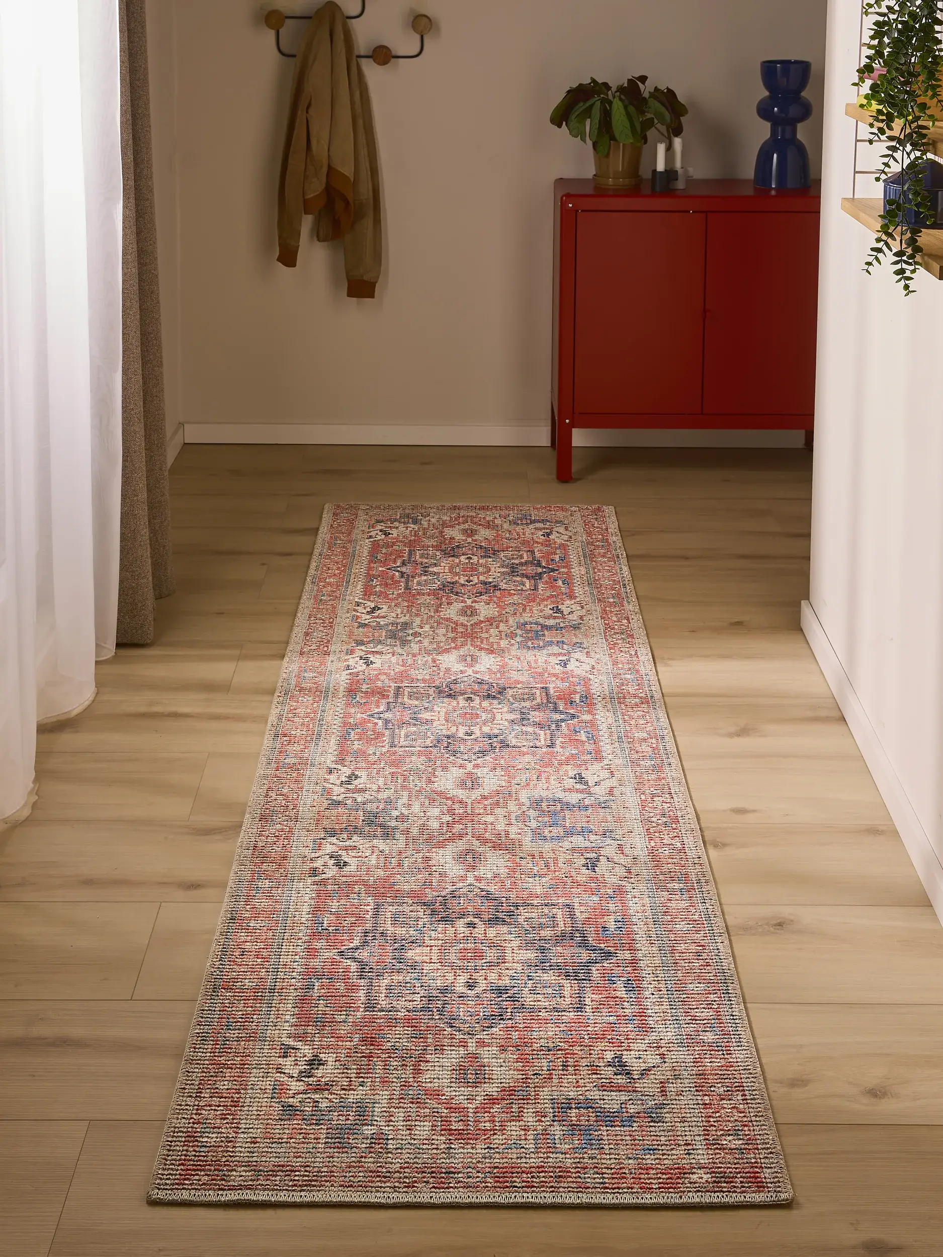 Rug made of 50% Polyester, 50% Polycotton in Rot with a 50% Polyester, 50% Polycotton high pile by benuta Nest
