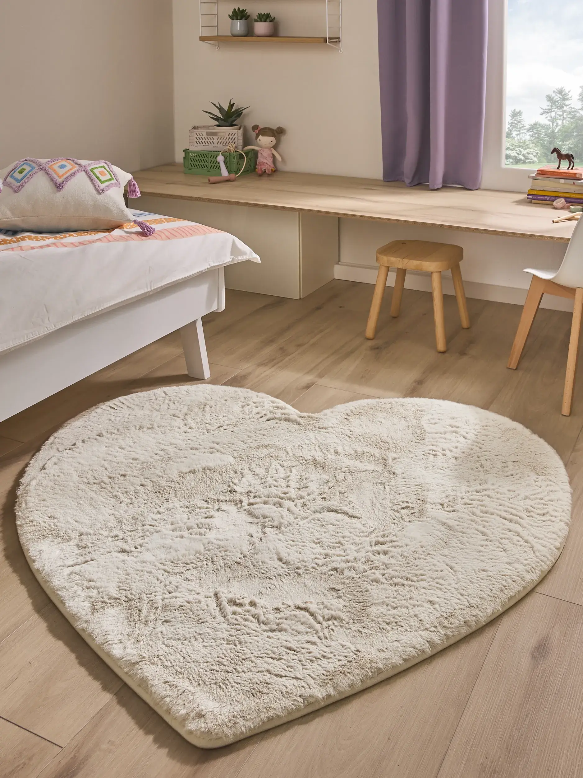 Teppich Dave aus 100% Polyester in Beige von Lytte