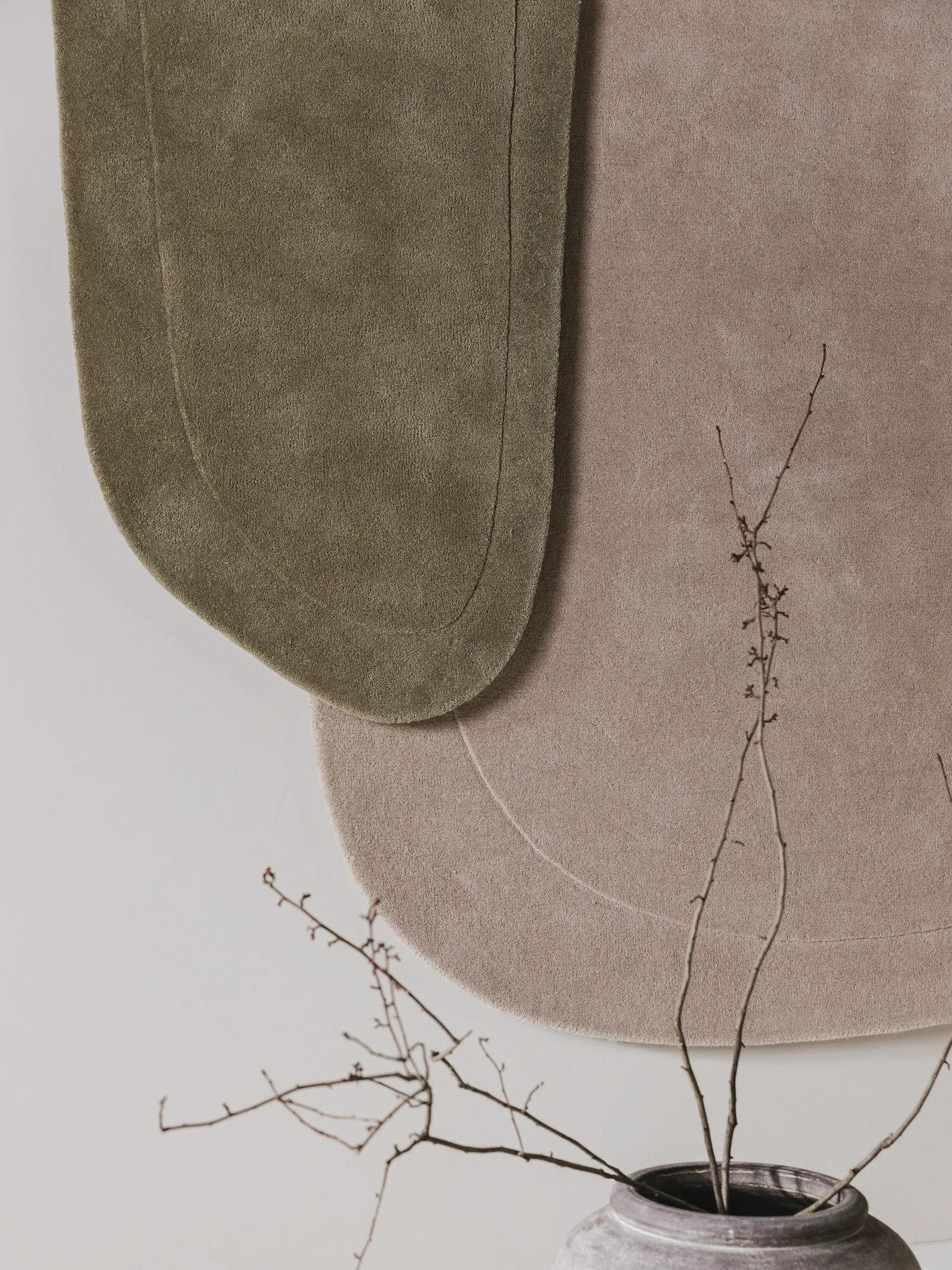 Teppe av 100% Wolle i Beige med 100% Wolle høy lugg fra benuta Pure