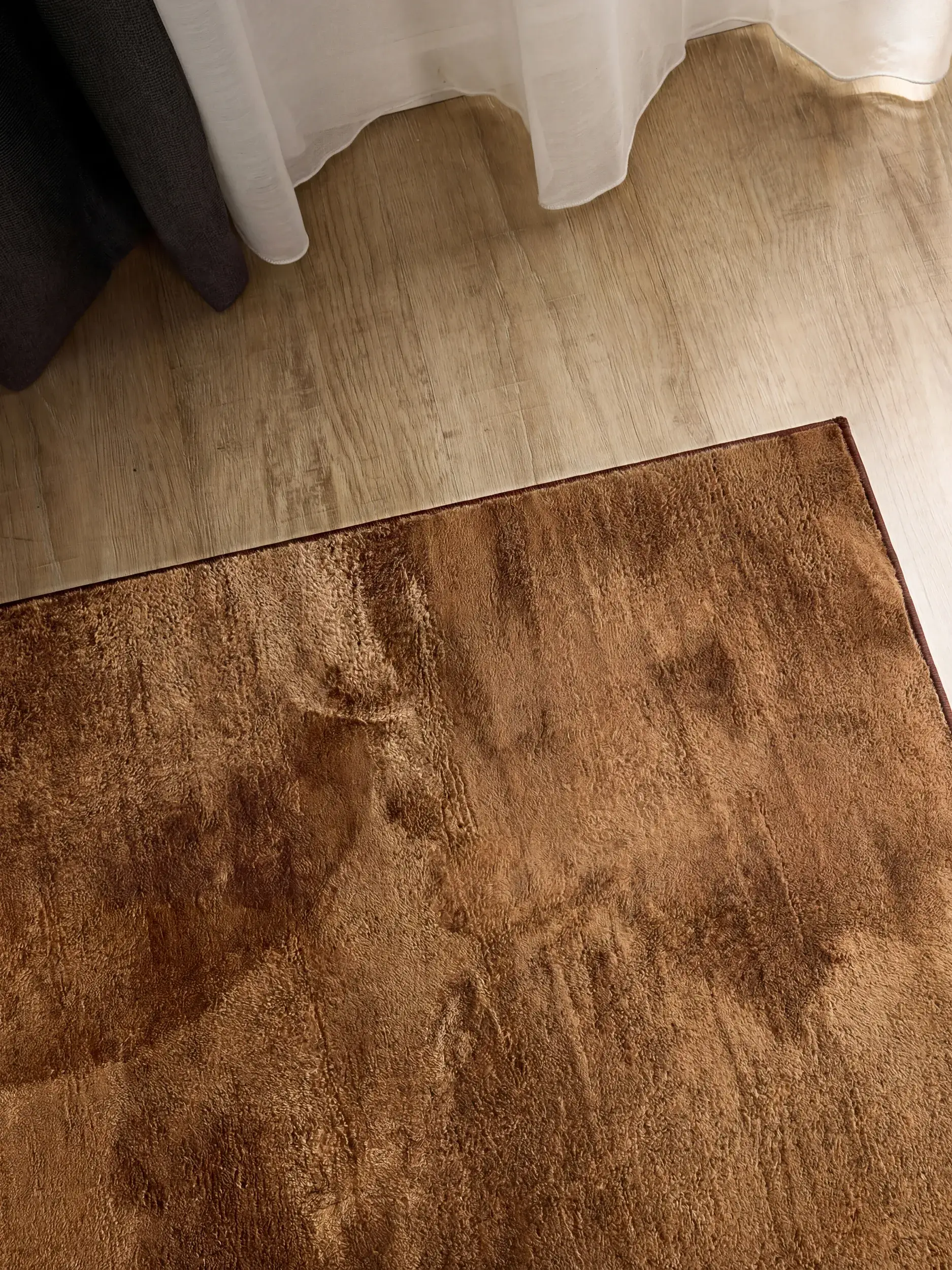 Teppich Furry aus 100% Polyester in  von benuta Basic