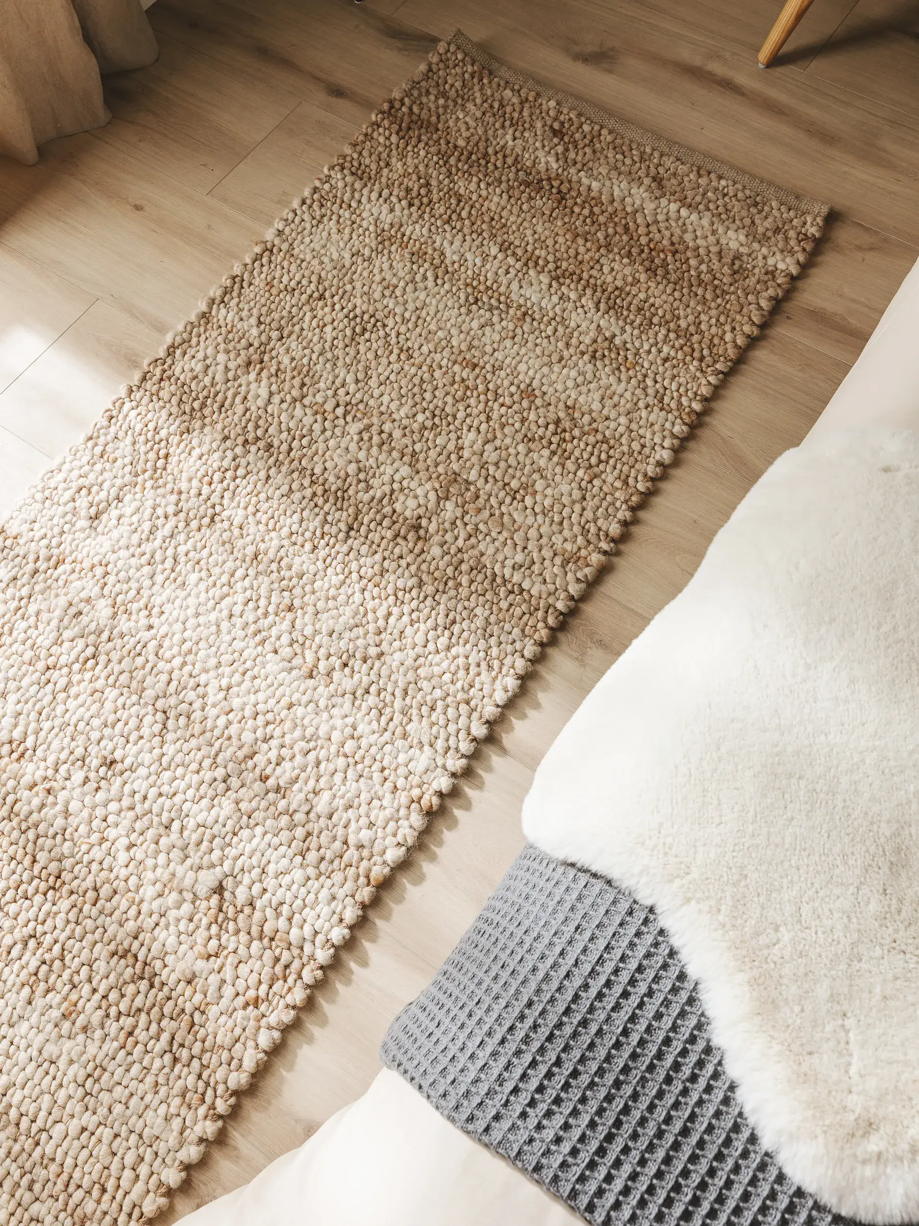 Teppich aus 70% Wolle, 30% Jute in Beige mit 70% Wolle, 30% Jute hohem Flor von benuta Pure