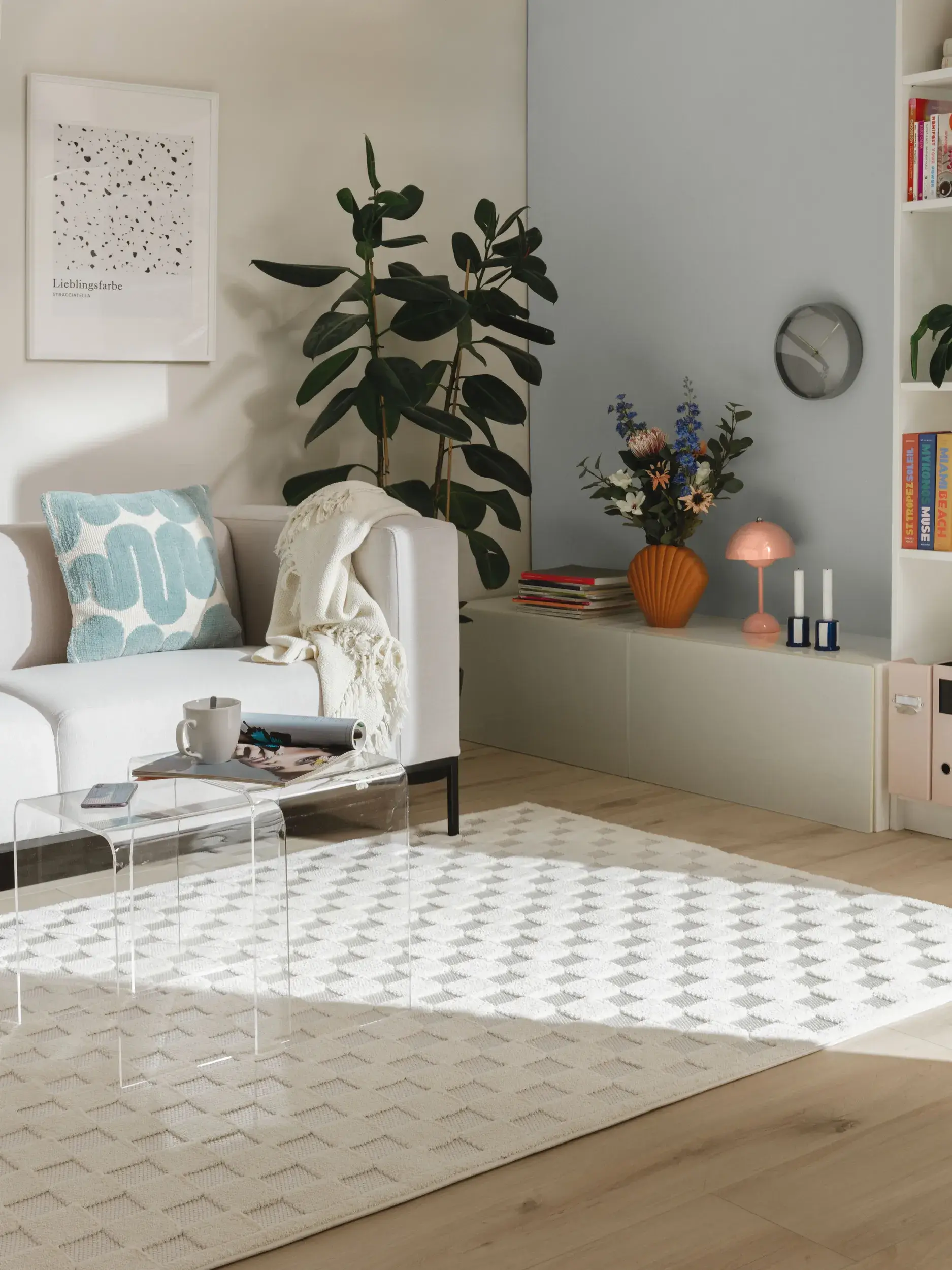 Rug made of 100% Polyester (Microfiber) in Weiß with a 100% Polyester (Microfiber) high pile by benuta Pop