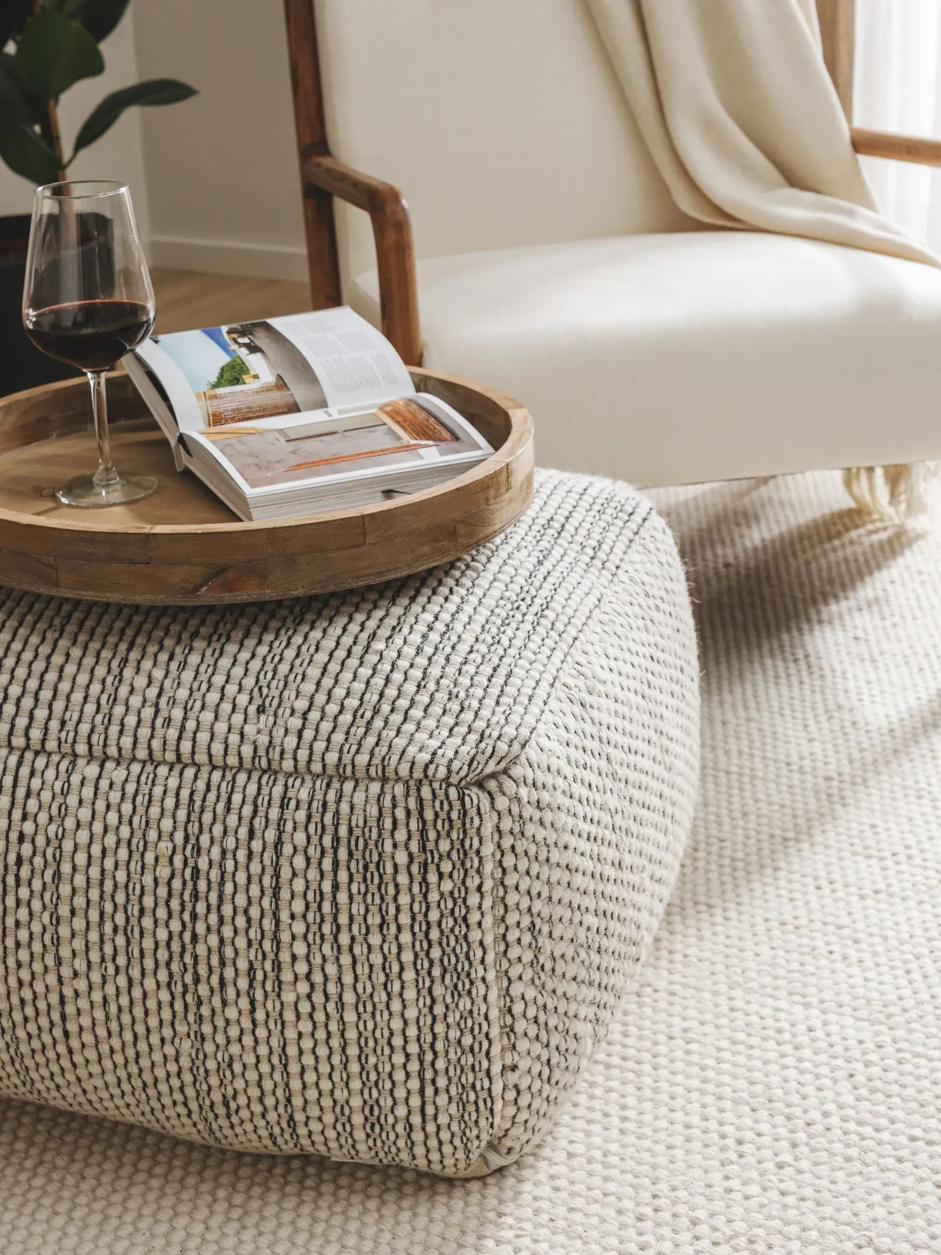 Pouf in lana fatto a mano Rocco Beige/Nero in Tintaunita-ontwerp van 80% lana, 20% cotone door benuta pure