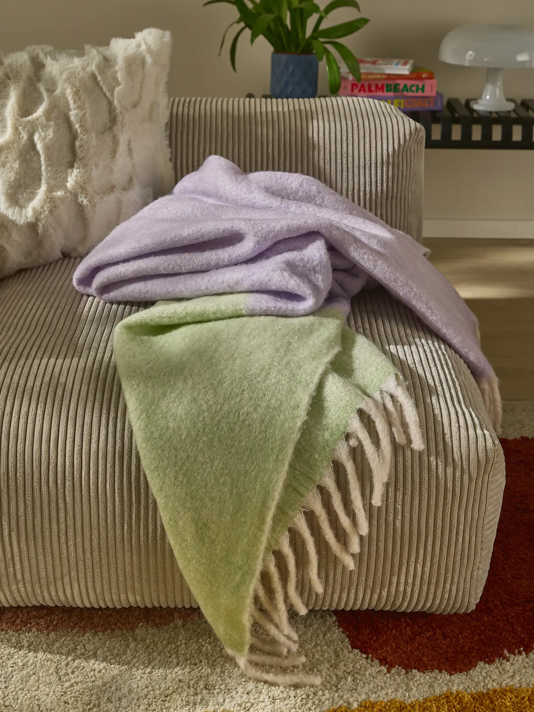 Deken Lara Purper van benuta POP