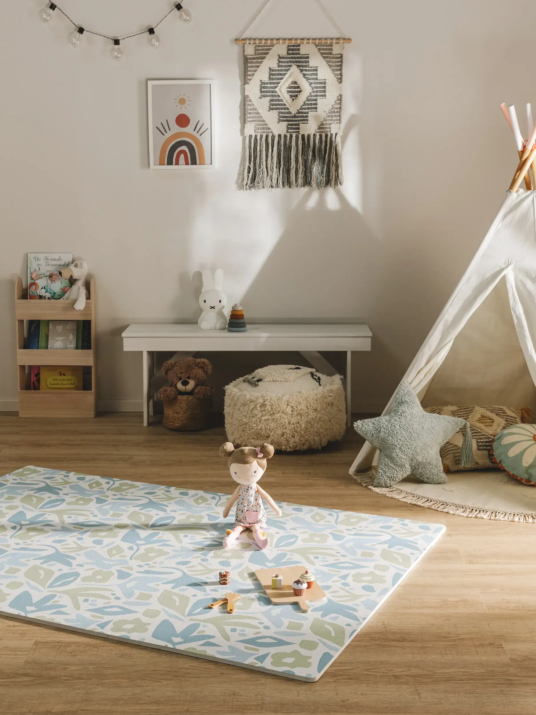 Spielmatte Flora Blau im Design Floral aus  von Lytte