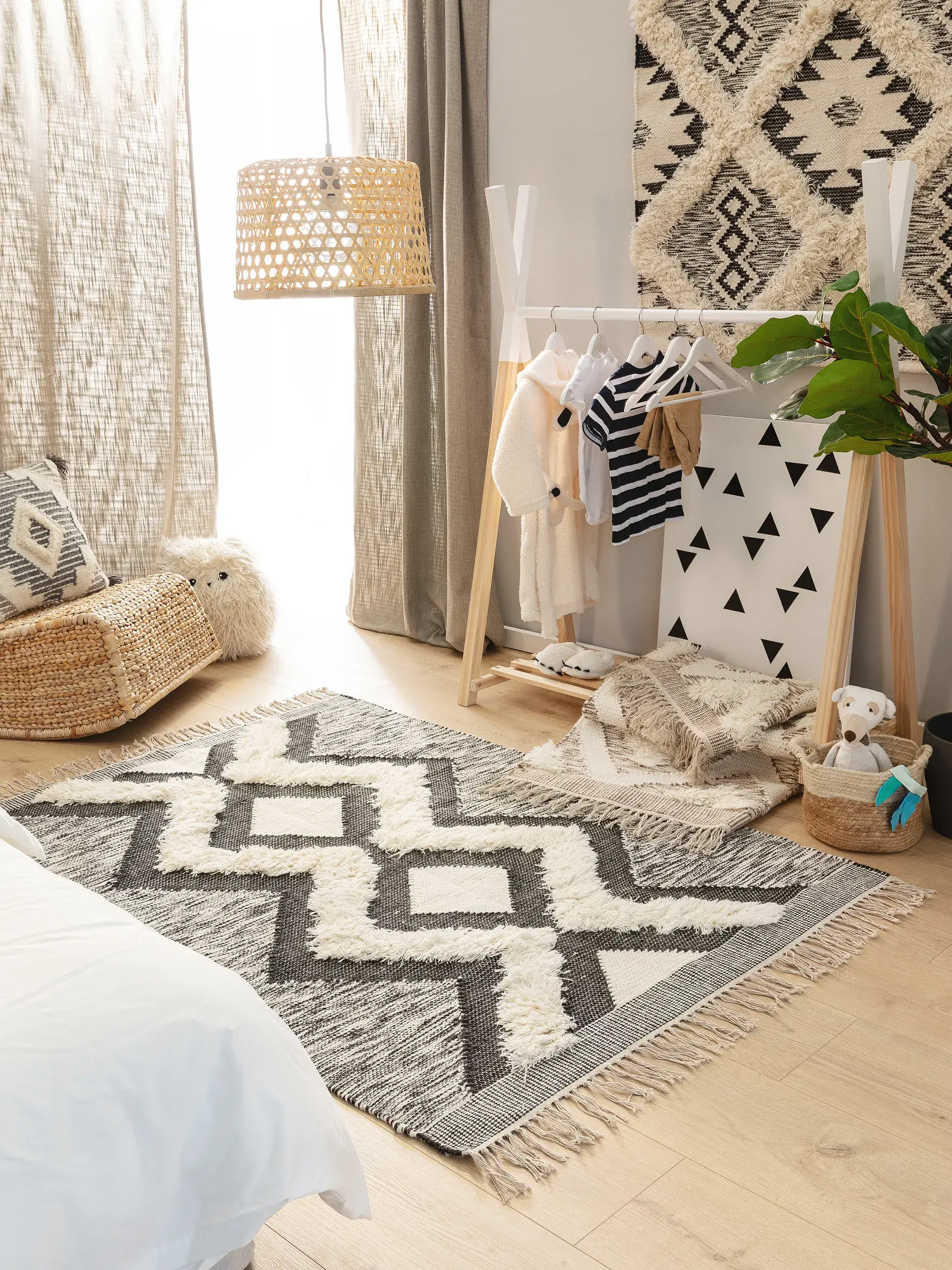 Teppich Mysa aus 80% Wolle, 20% Baumwolle in Beige von Lytte
