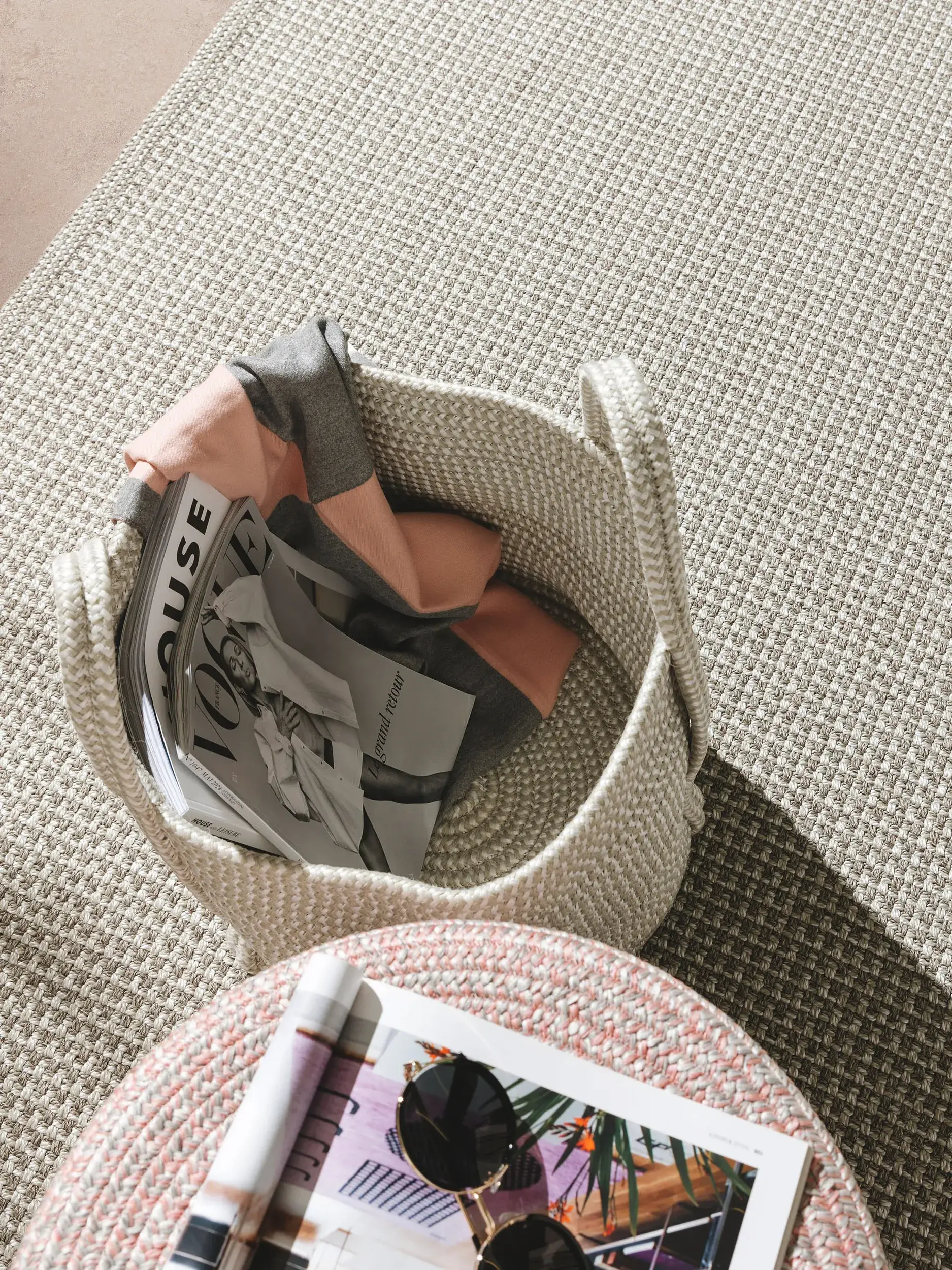 In- & Outdoor basket Noe Grau/Beige von benuta Finest
