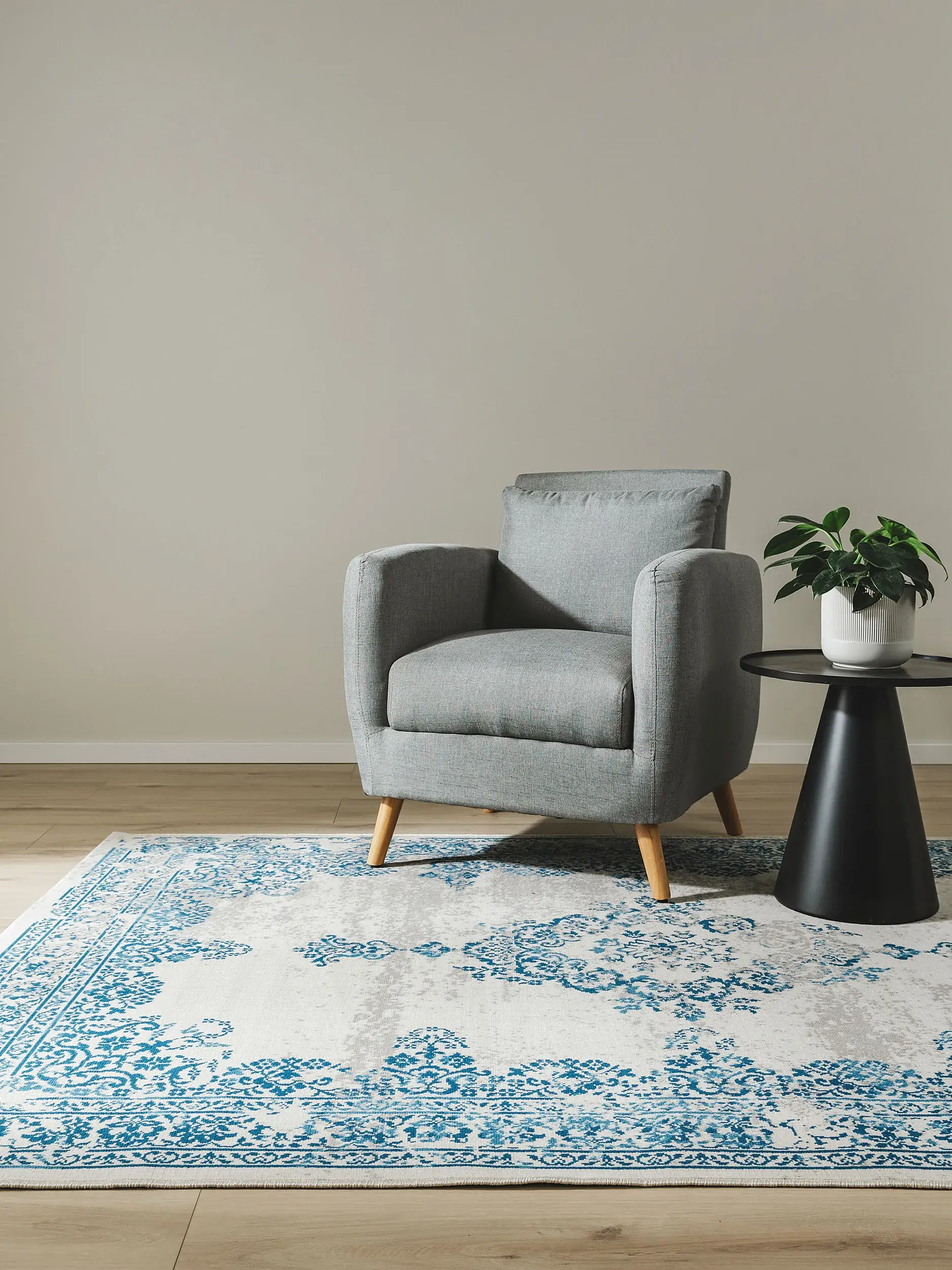 Tapete Antique de 100% Polipropileno em Bege da benuta nest
