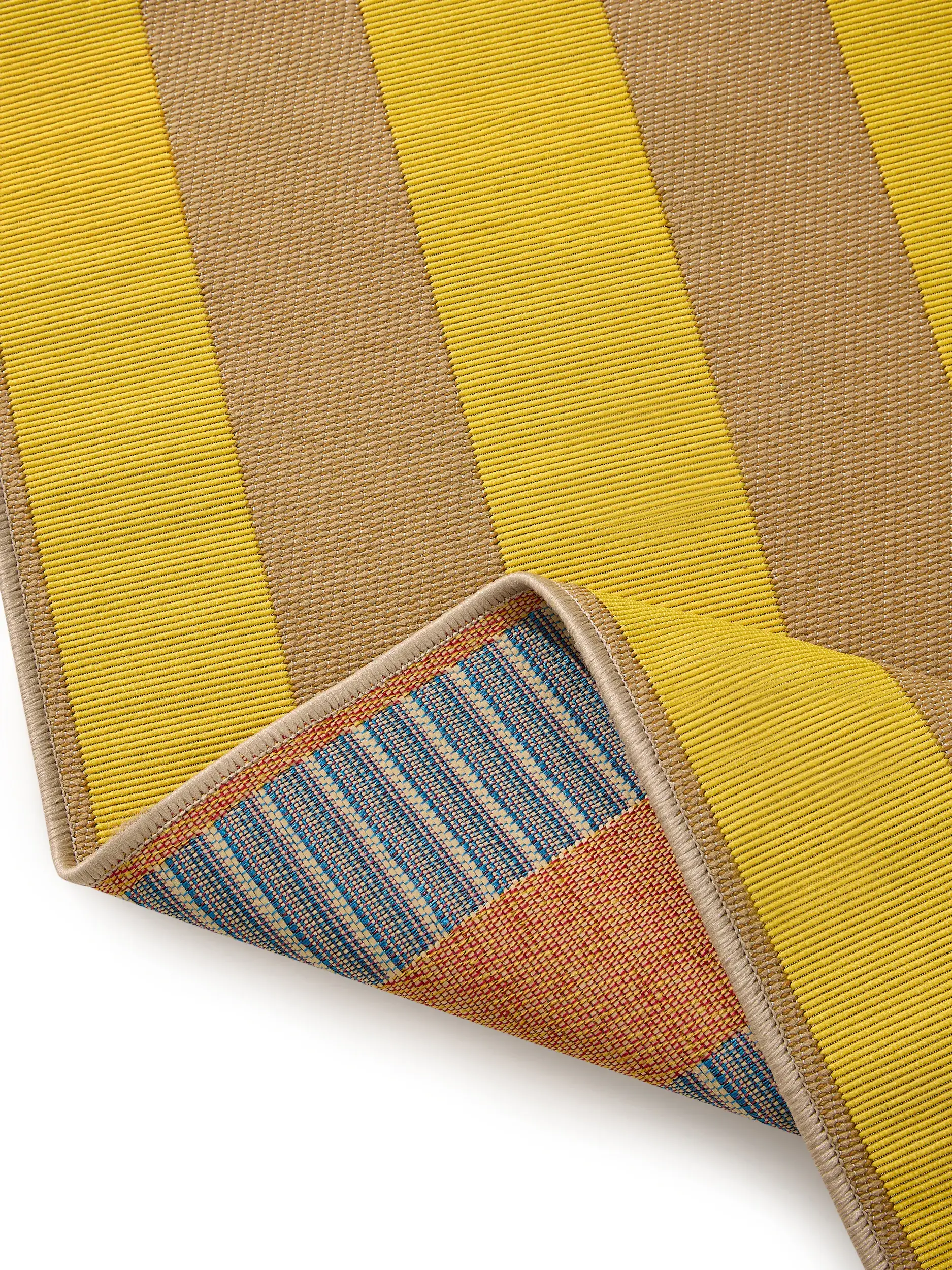 Koberec Reed z 76% Polypropylen, 23% Polyester, 1% Latex v  od benuta nest