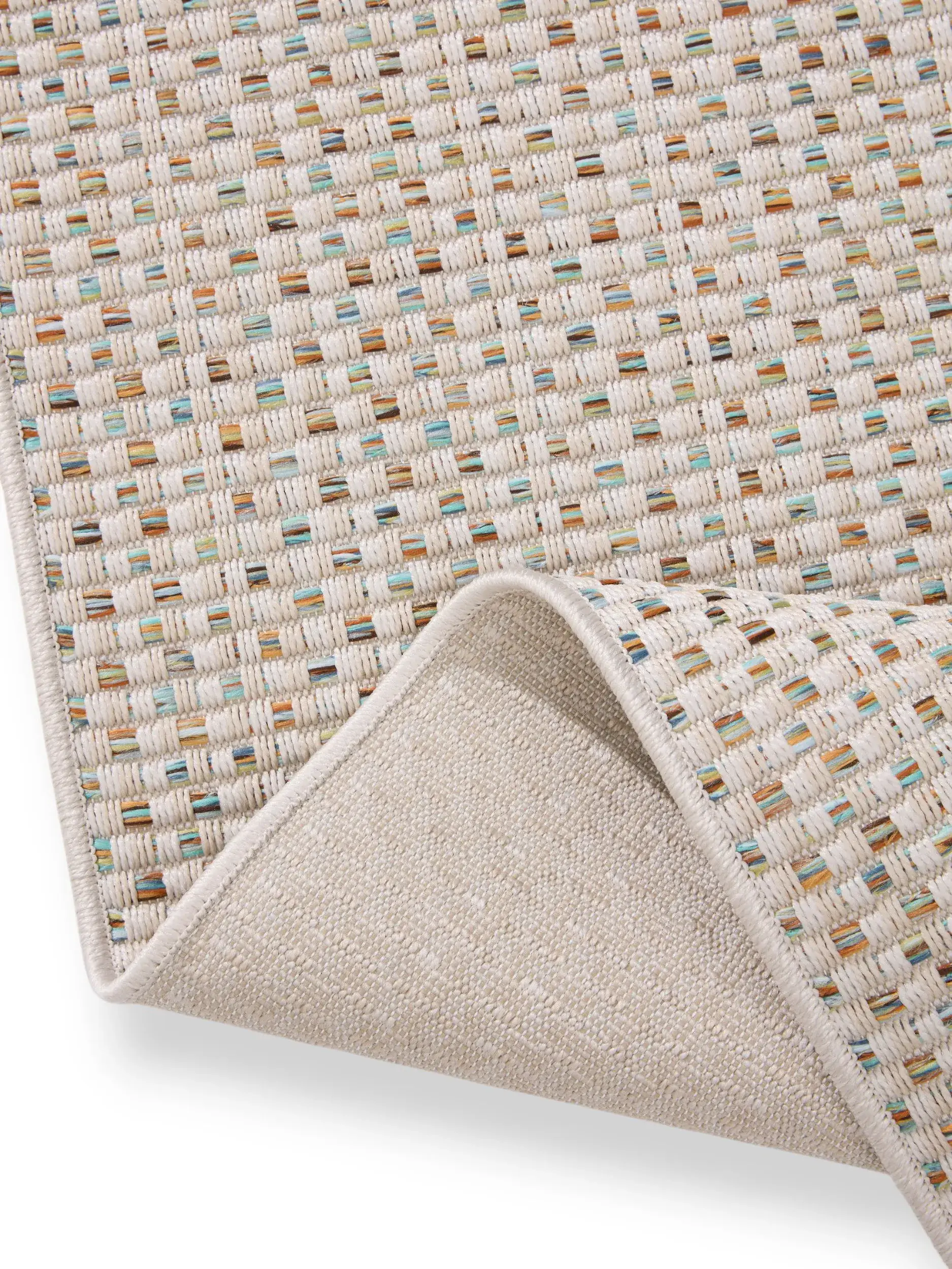 Teppich aus 100% Polypropylen in Beige mit 100% Polypropylen hohem Flor von benuta Nest