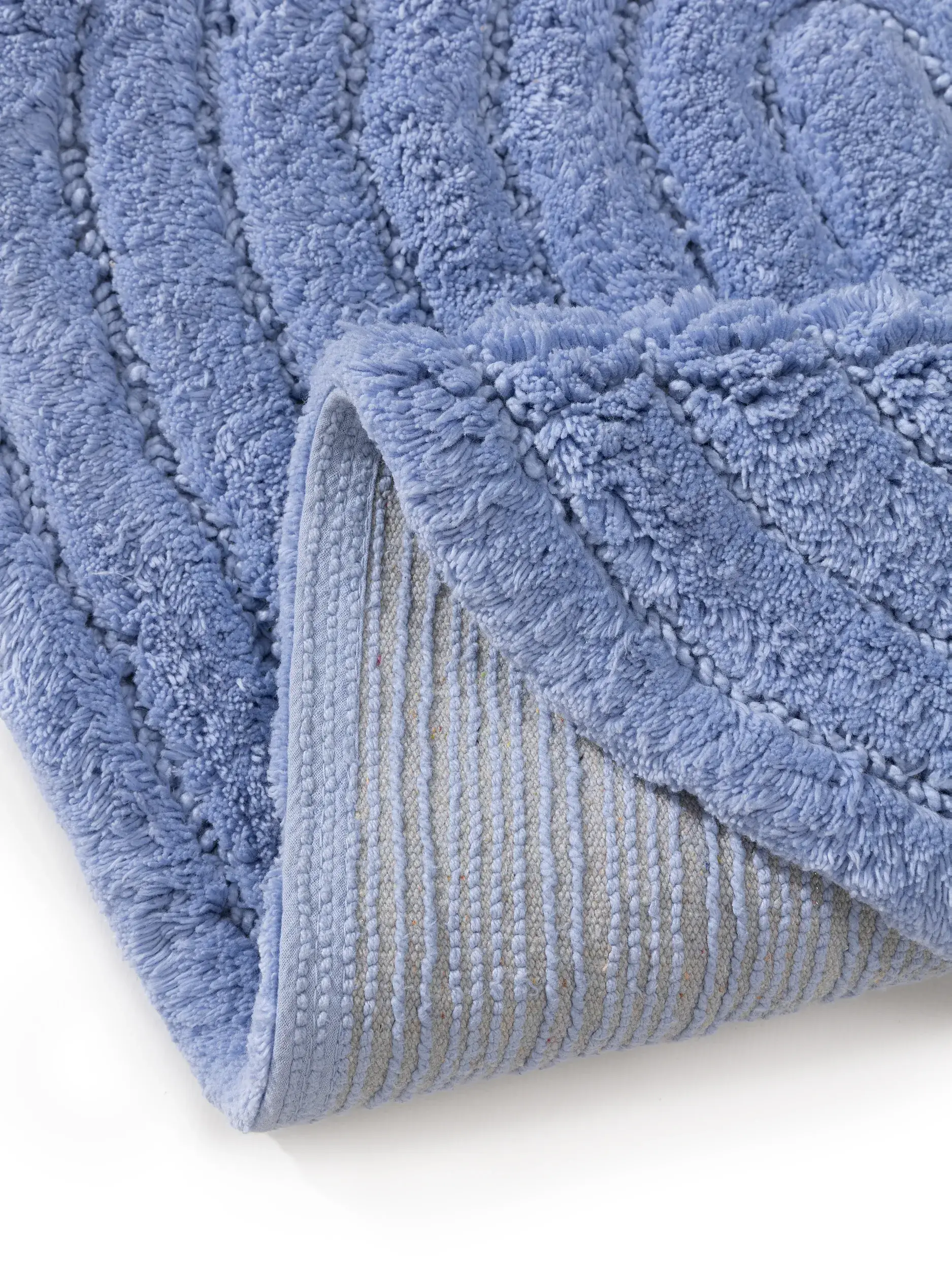 Badematte Nia Blau im Design Geometrisch aus 100% Baumwolle von benuta Pop