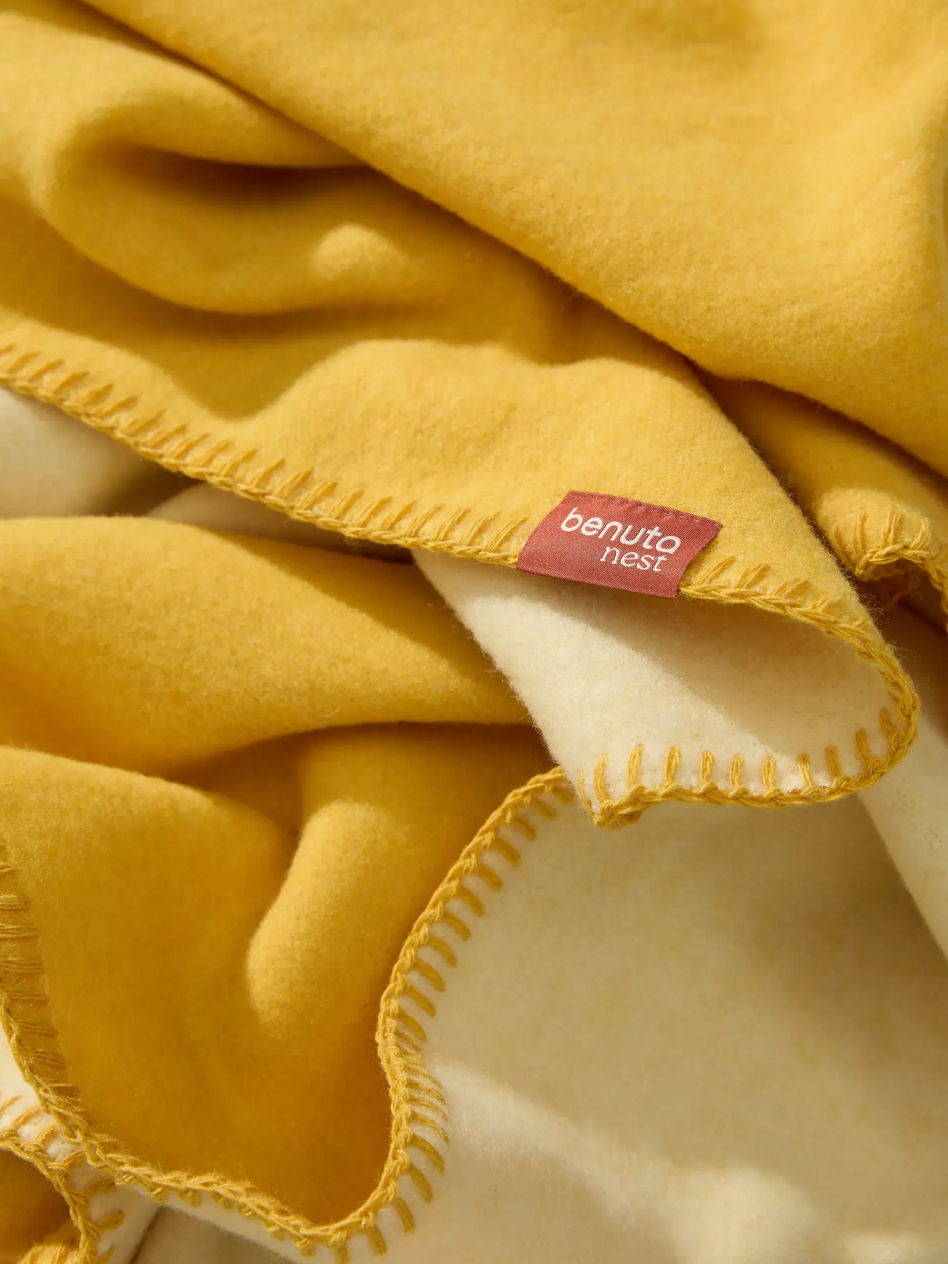 Tæppe Mona Gul fra benuta nest