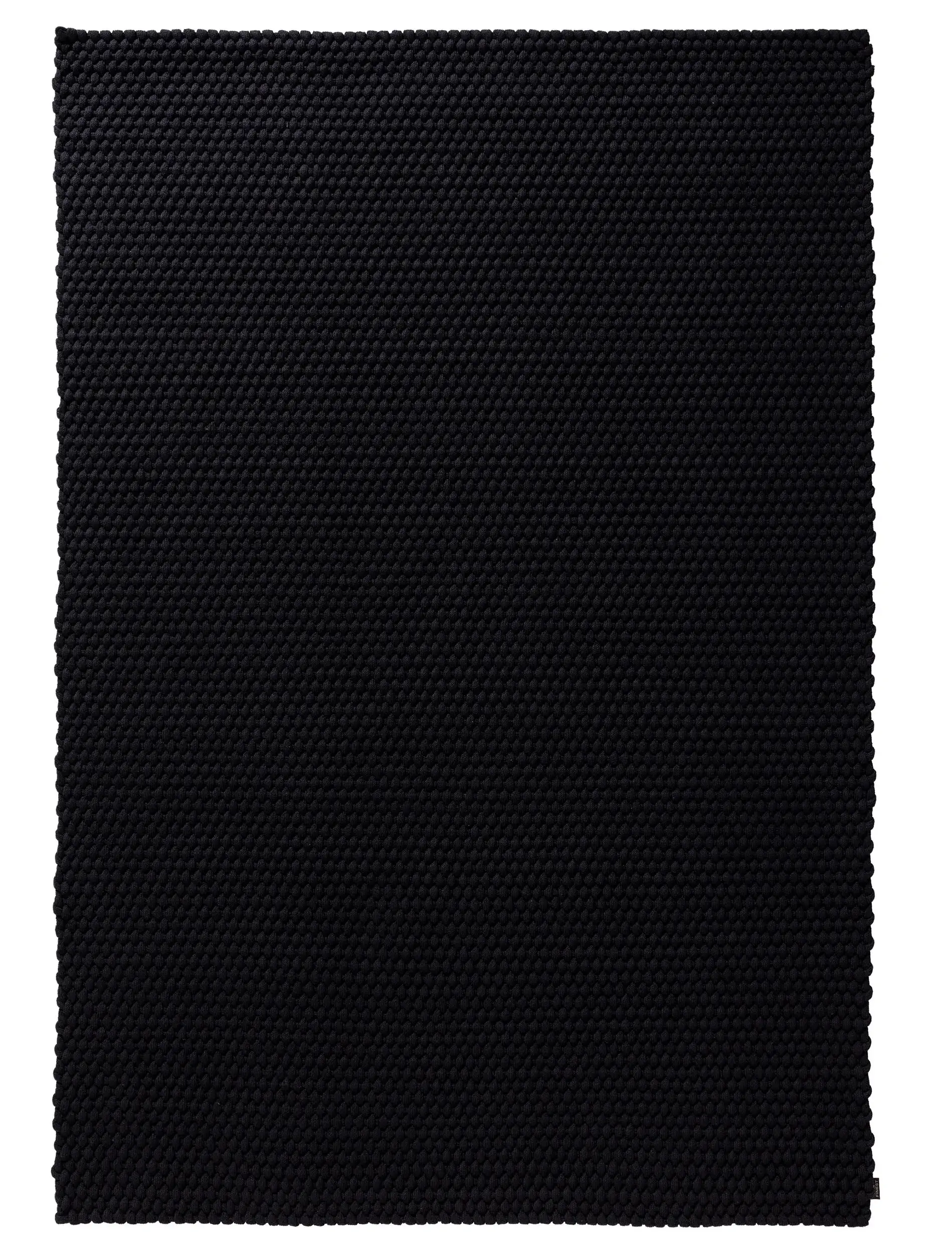 Tappeto di 100% Poliestere (PET riciclato) in Nero con pelo alto 100% Poliestere (PET riciclato) da benuta Finest