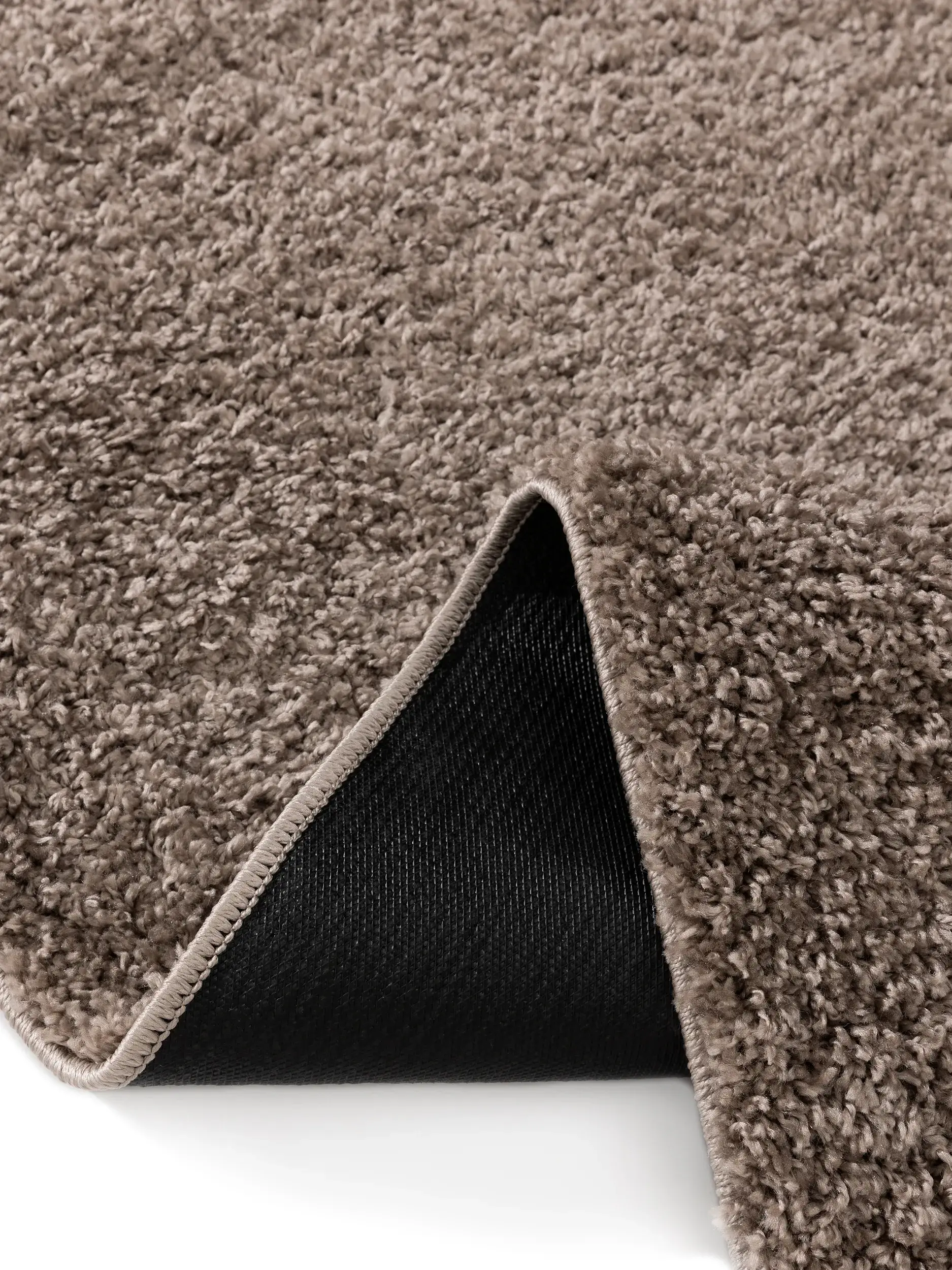 Tapete de 100% Polypropylen em Taupe com pelo de 100% Polypropylen de altura da benuta Basic