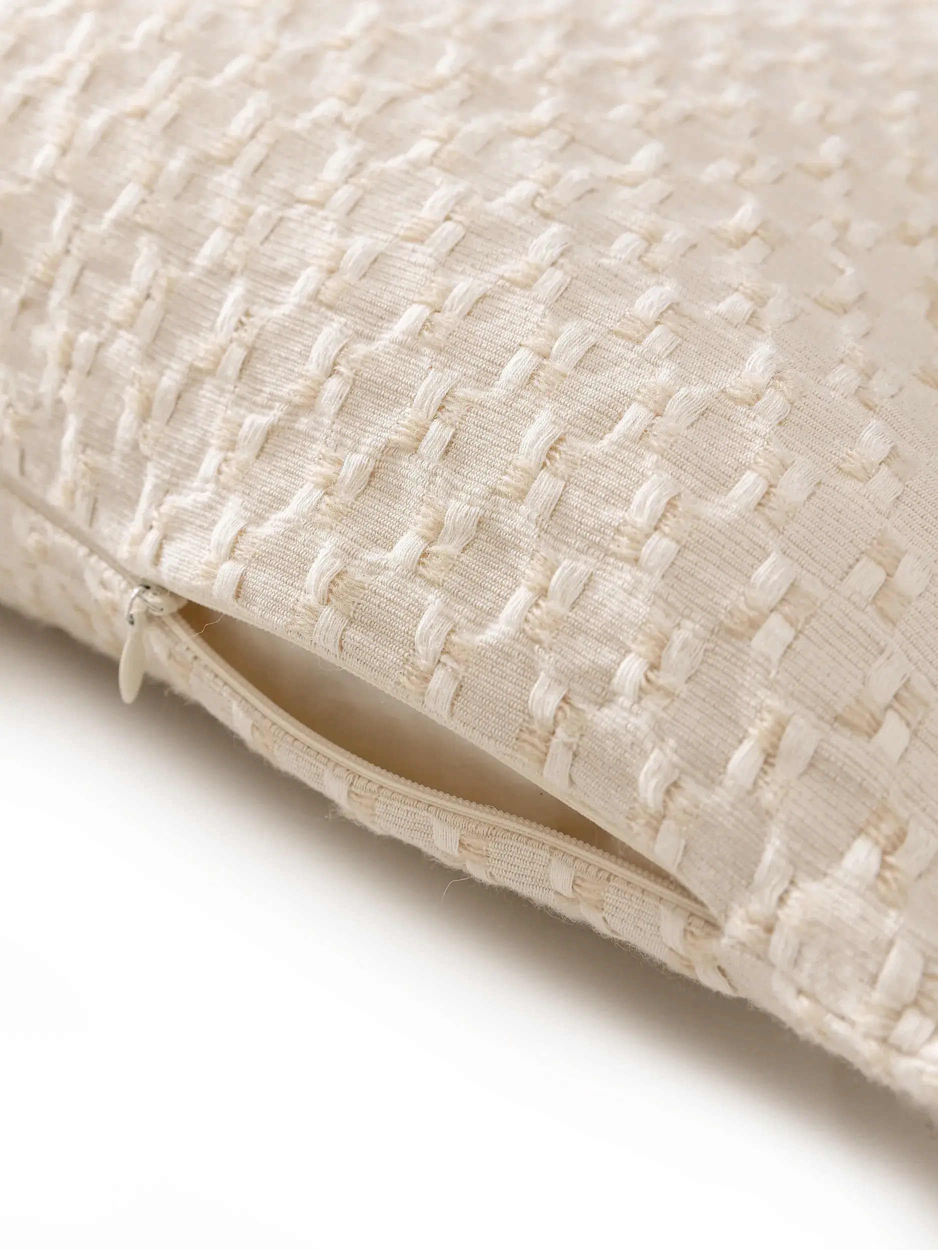 Kissenbezug Vanida Beige in Abstrakt design made of 50% Wool, 50% Cotton by benuta Pure