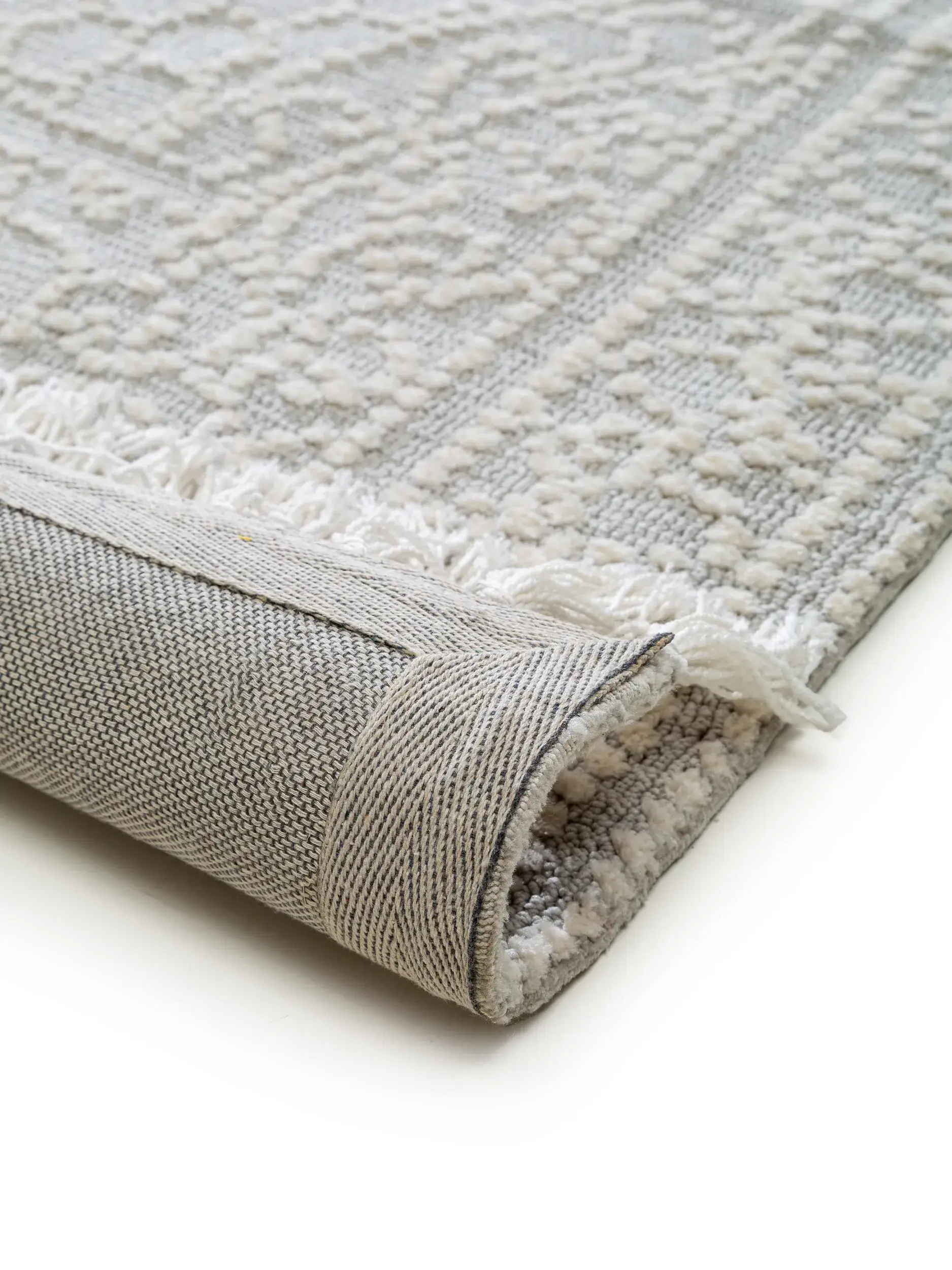Teppe av 100% Polyester (Mikrofiber) i Grå med 100% Polyester (Mikrofiber) høy lugg fra benuta nest