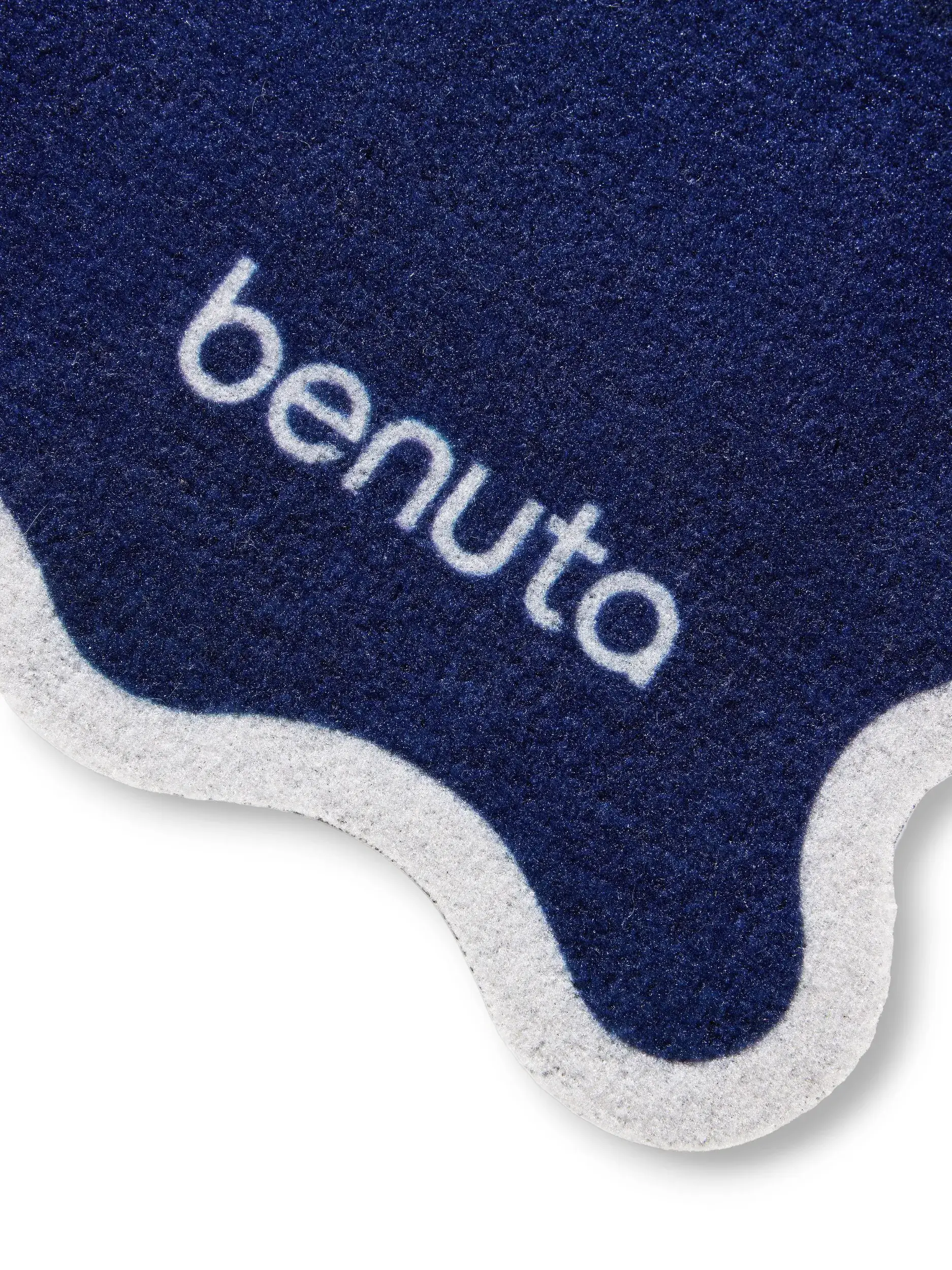 Wycieraczka Curl niebieski im Design Obramowanie aus 100% Poliester (PET recyklingowany) von benuta