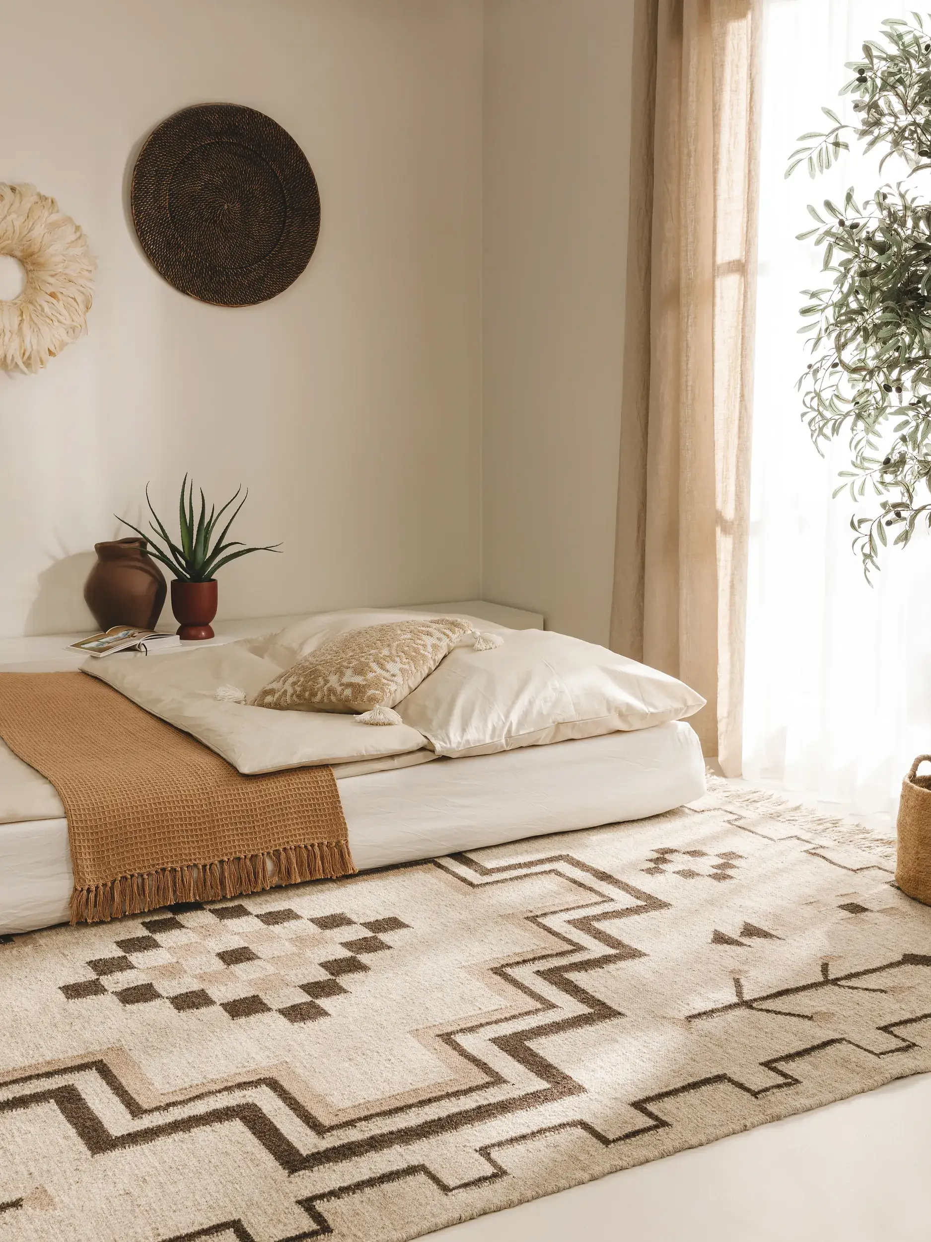 Tappeto di 80% Lana, 20% Cotone in Taupe con pelo alto 80% Lana, 20% Cotone da benuta pure