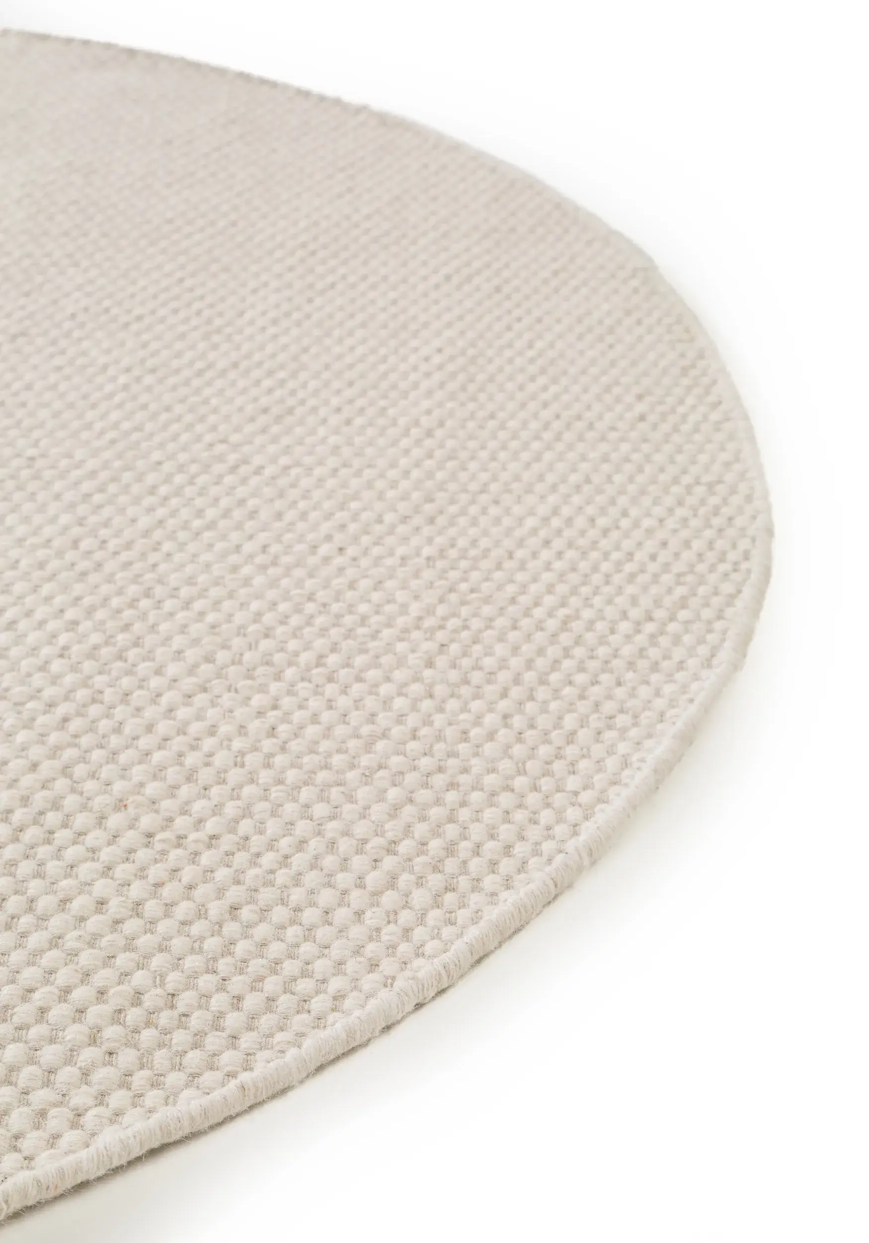 Alfombra de 80% Lana, 20% Algodón en Blanco con un pelo de {{Placeholder_Pile Height}} de altura de benuta pure