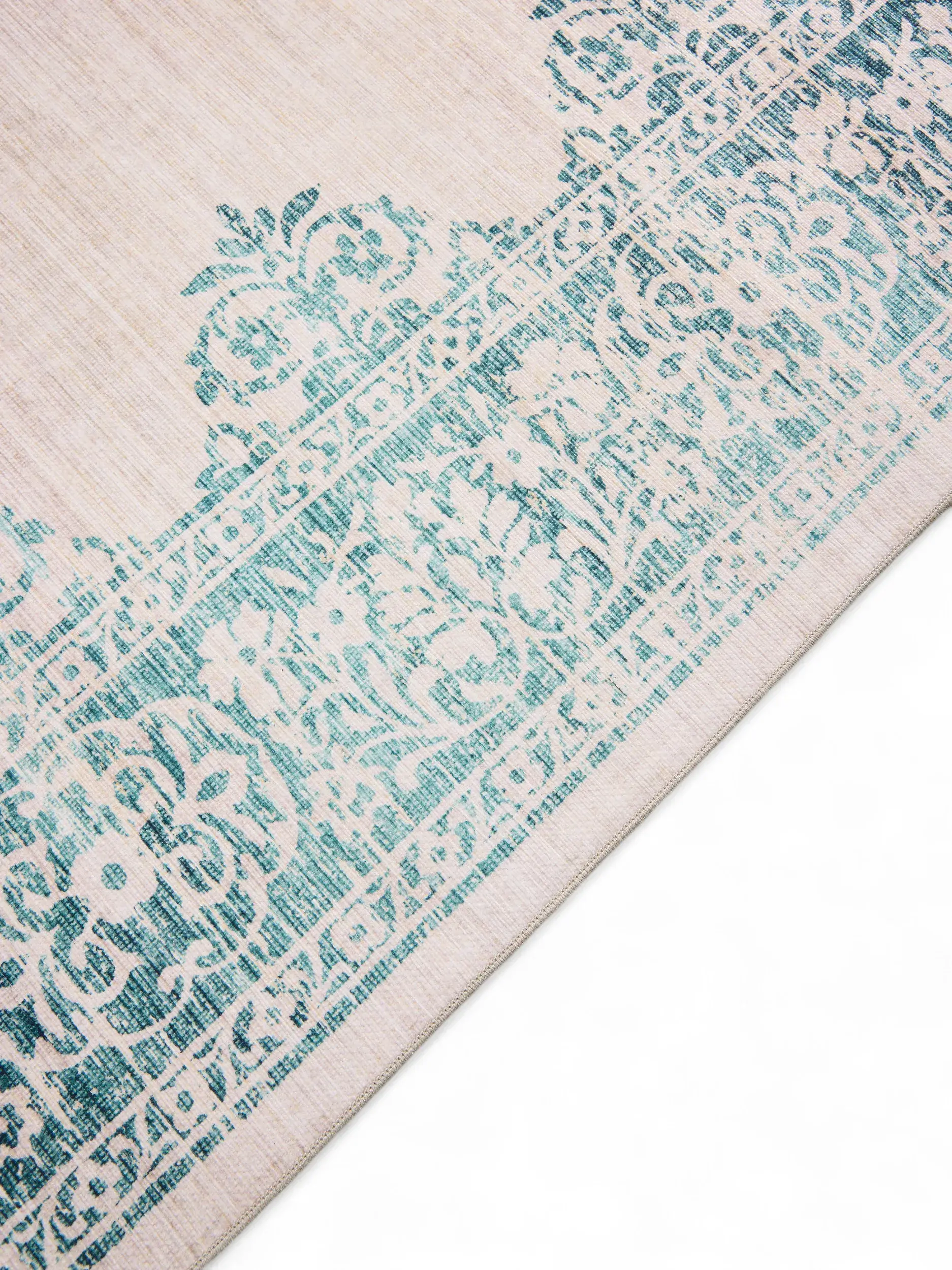 Matta av 100% Polyester i Turkos med 100% Polyester hög lugg från benuta POP