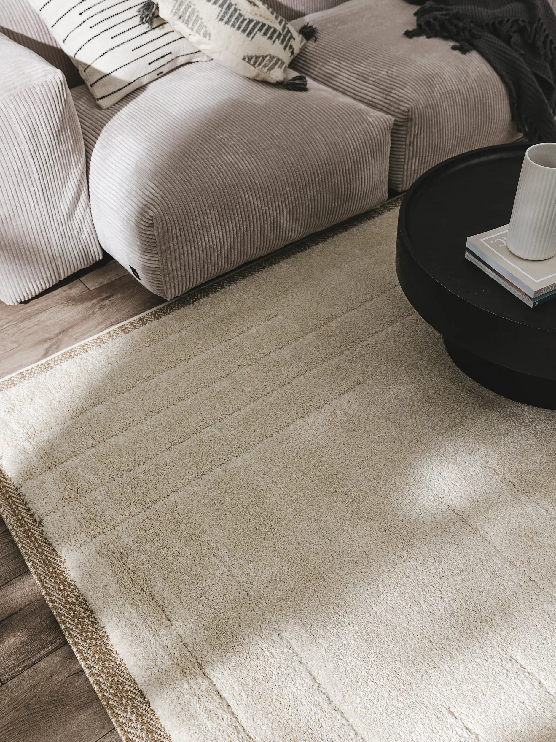 Teppich Aimee aus 100% Polypropylen in Beige von benuta Nest