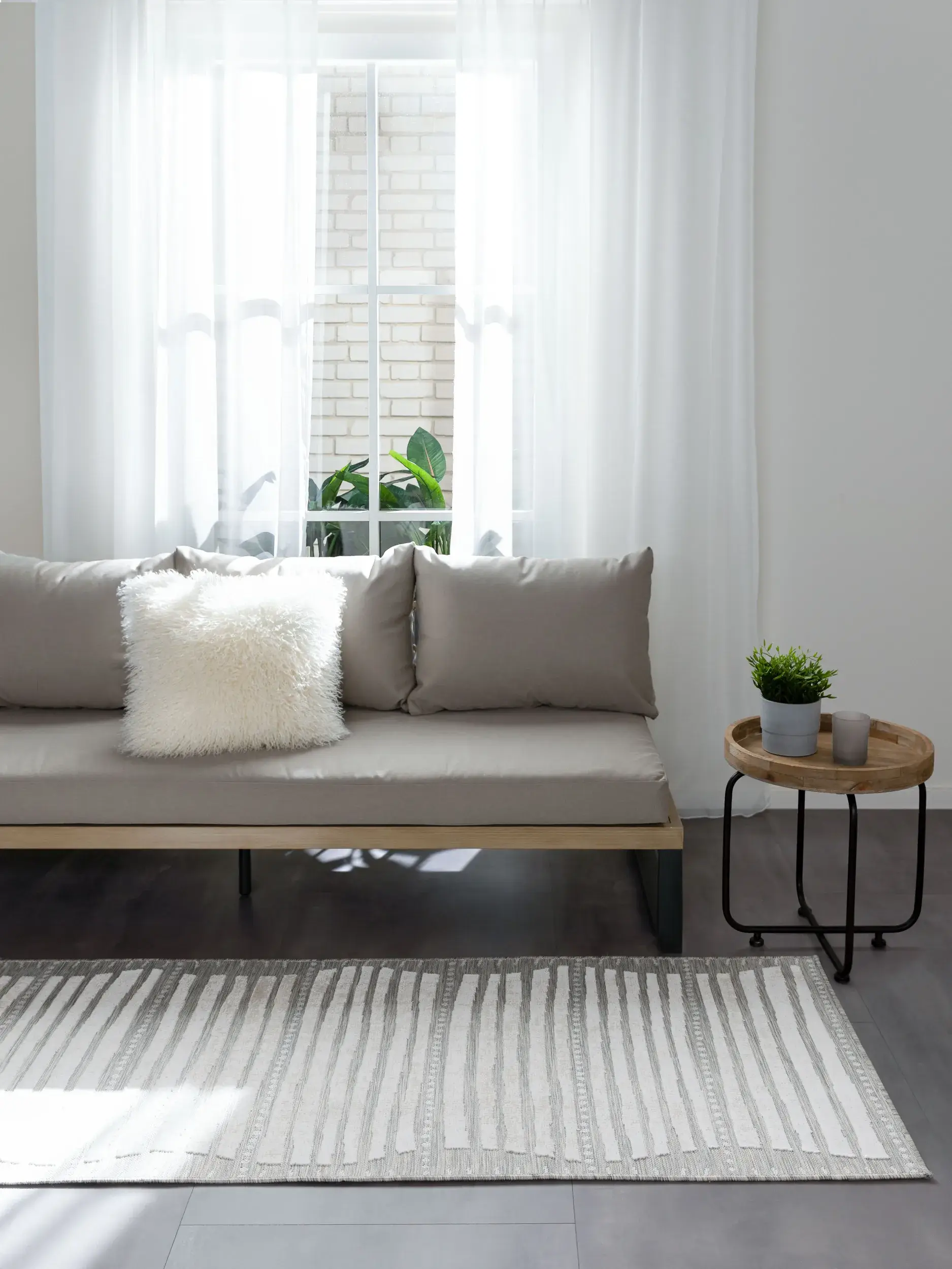 Rug made of 100% Polypropylen in Beige with a 100% Polypropylen high pile by benuta Basic