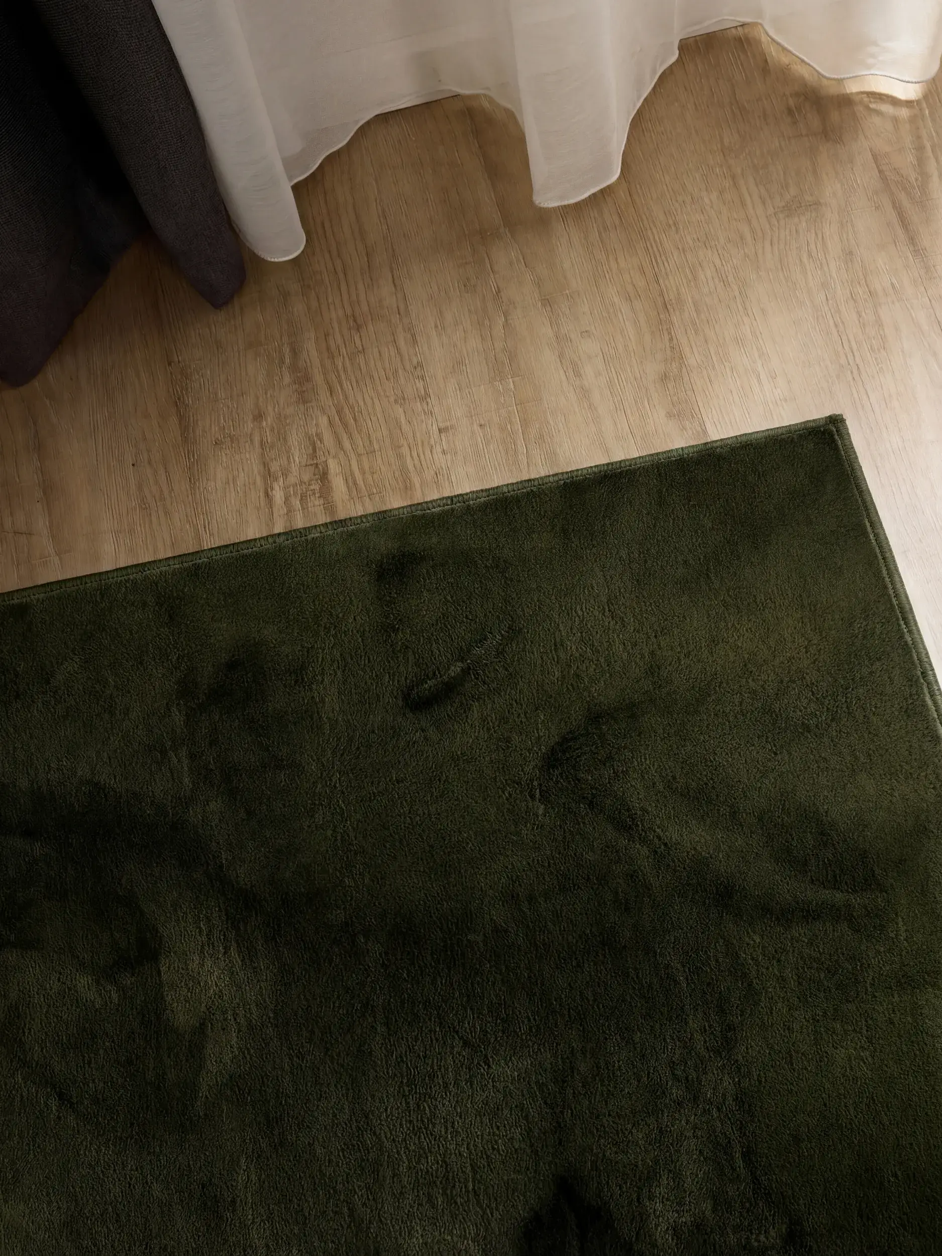 Tapete Furry de 100% Poliéster em  da benuta Basic