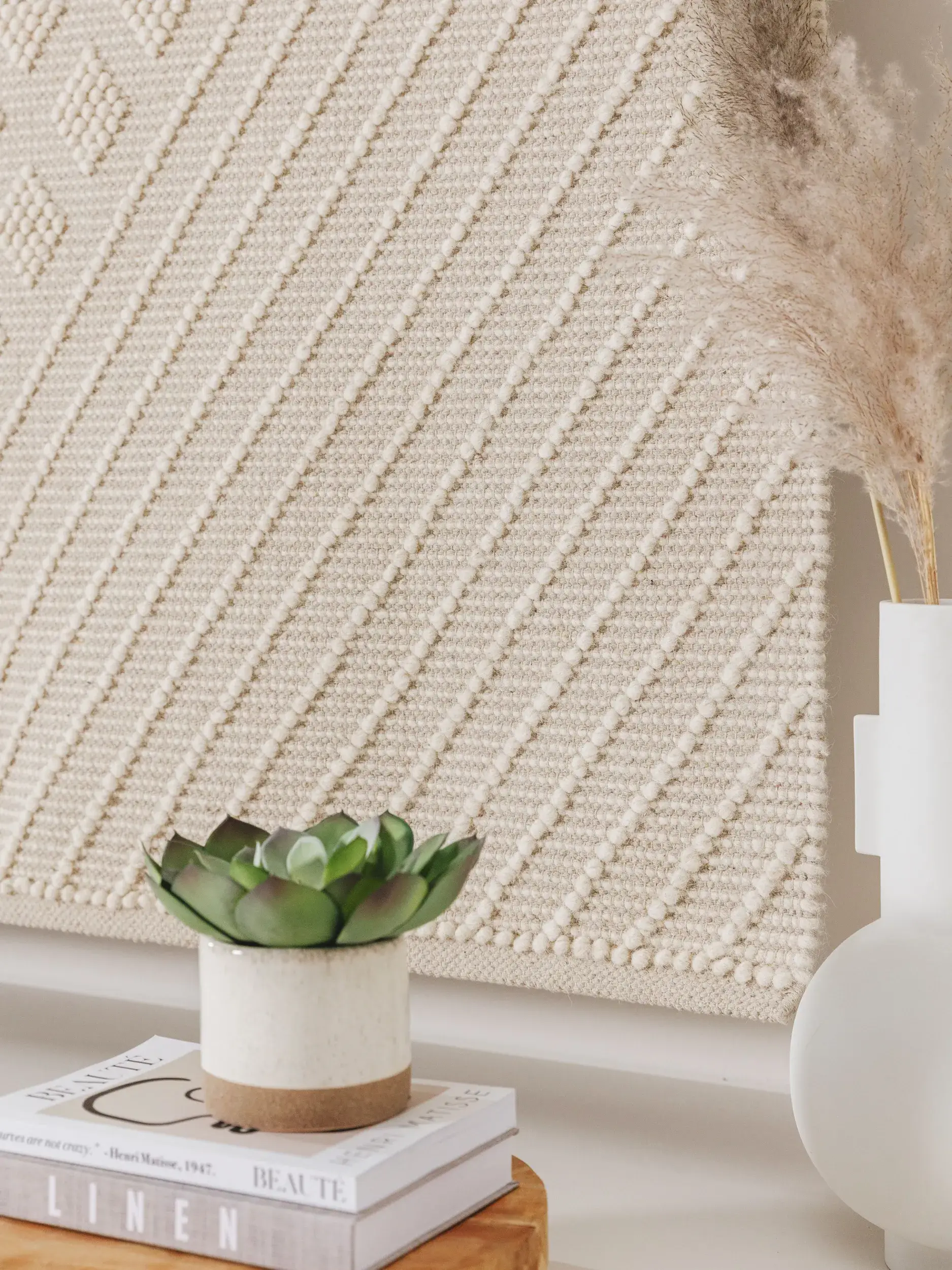 Teppich aus 55% Baumwolle, 45% Wolle in Beige mit 55% Baumwolle, 45% Wolle hohem Flor von benuta Pure