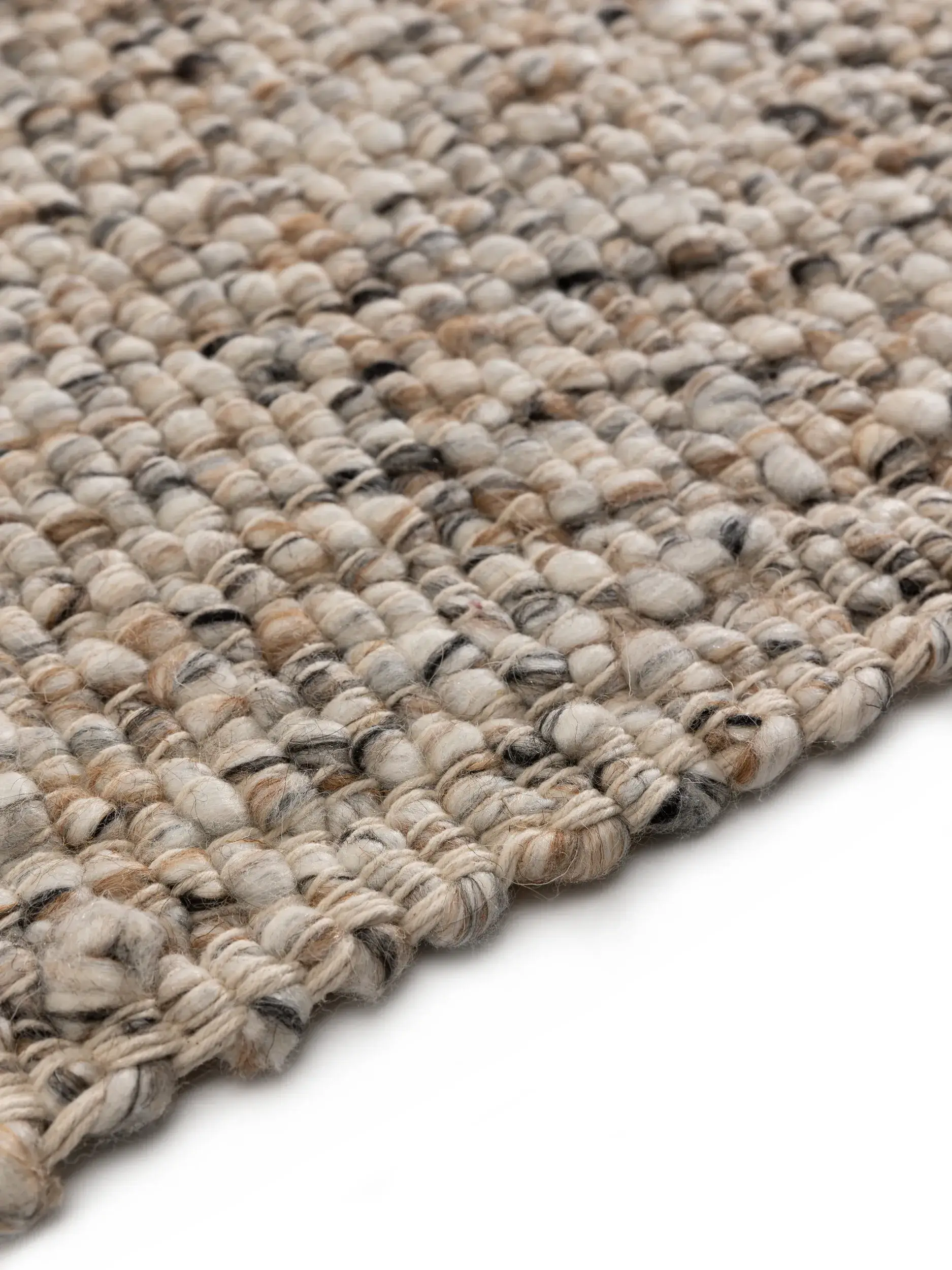 Rug made of 70% Wolle (from New Zealand), 30% Polyester in Multicolor with a 70% Wolle (from New Zealand), 30% Polyester high pile by benuta Pure