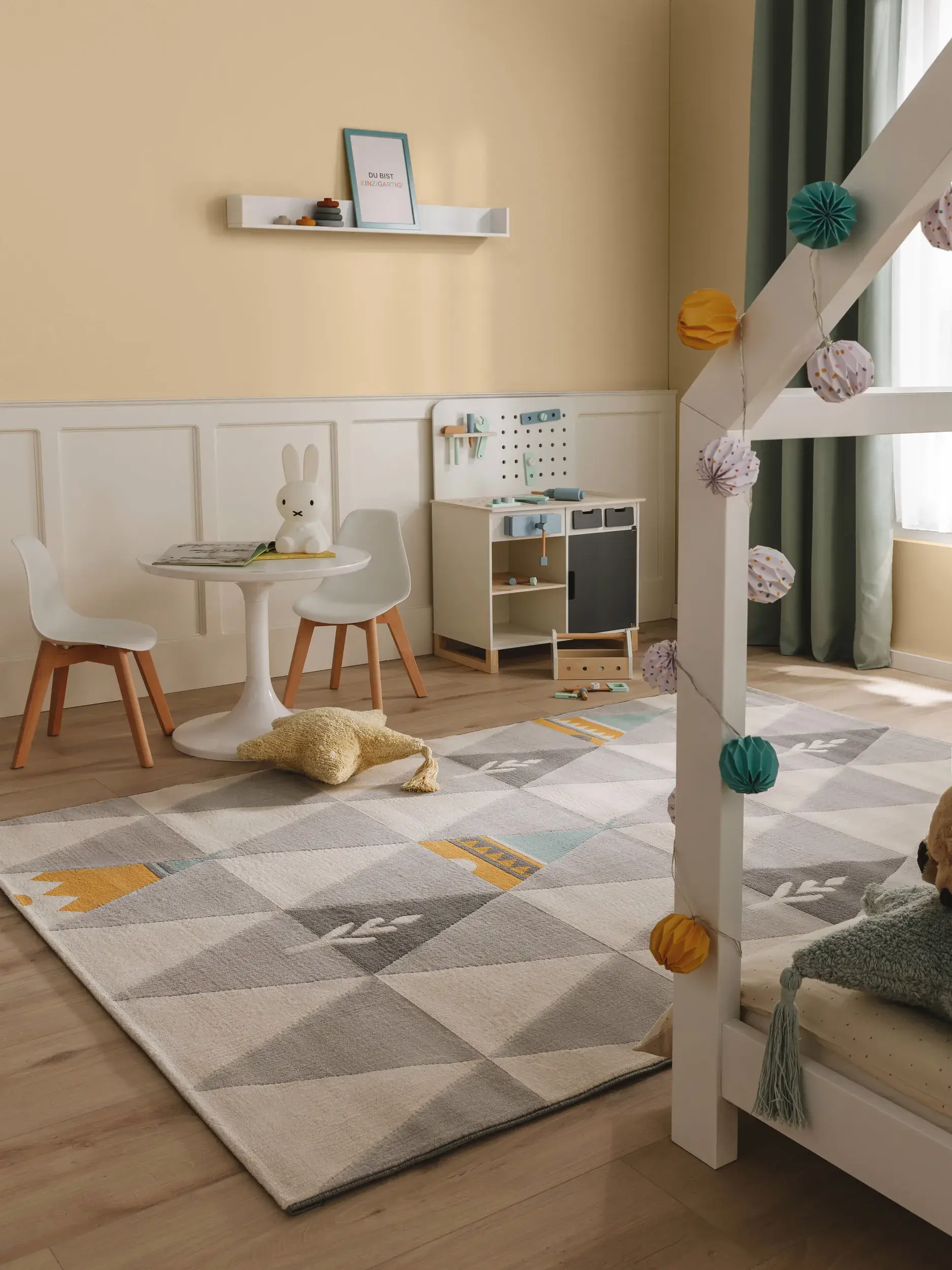 Teppich aus 100% Polypropylen in Beige mit 100% Polypropylen hohem Flor von Lytte