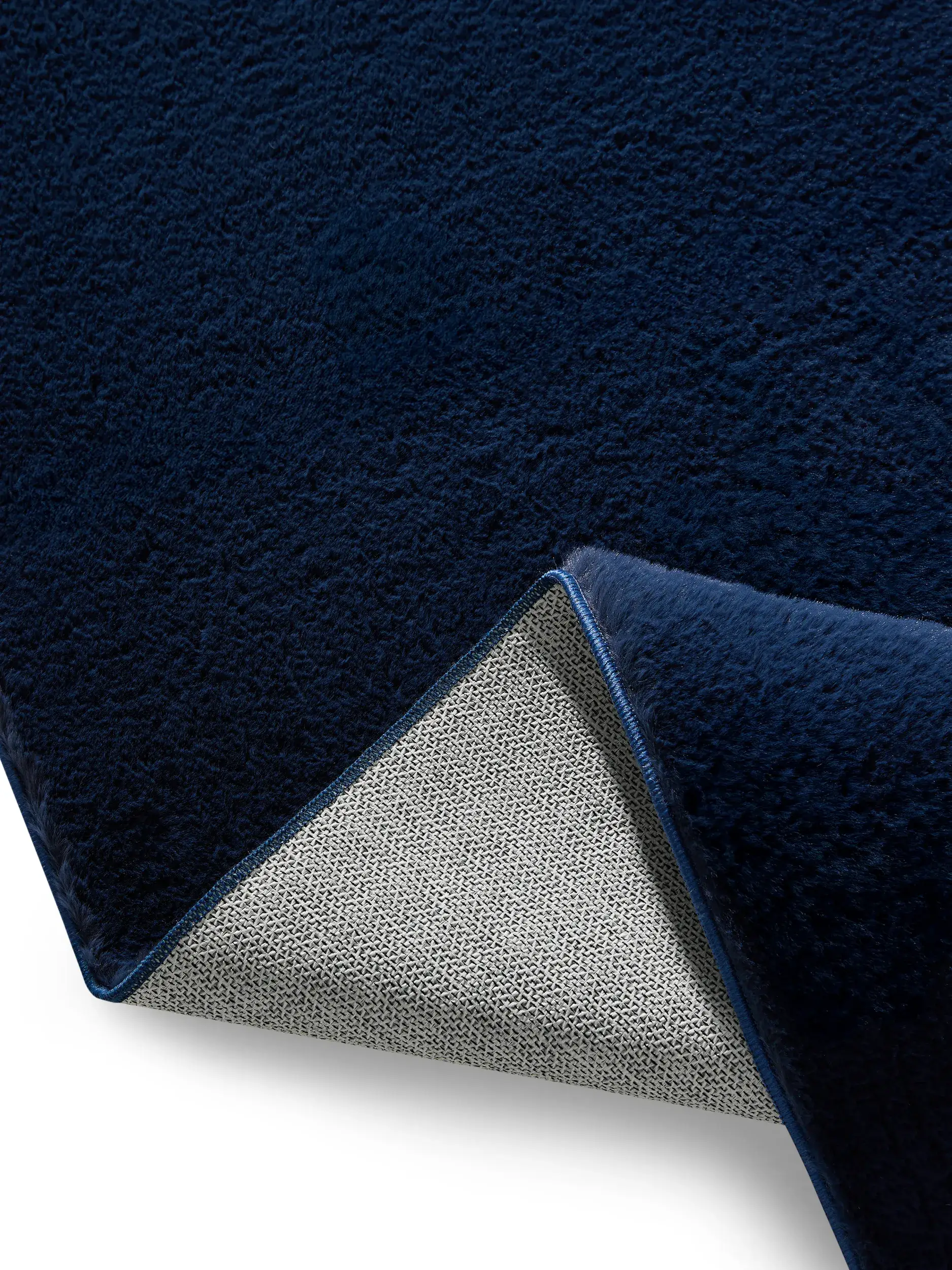 Teppich Furry aus 100% Polyester in  von benuta Basic