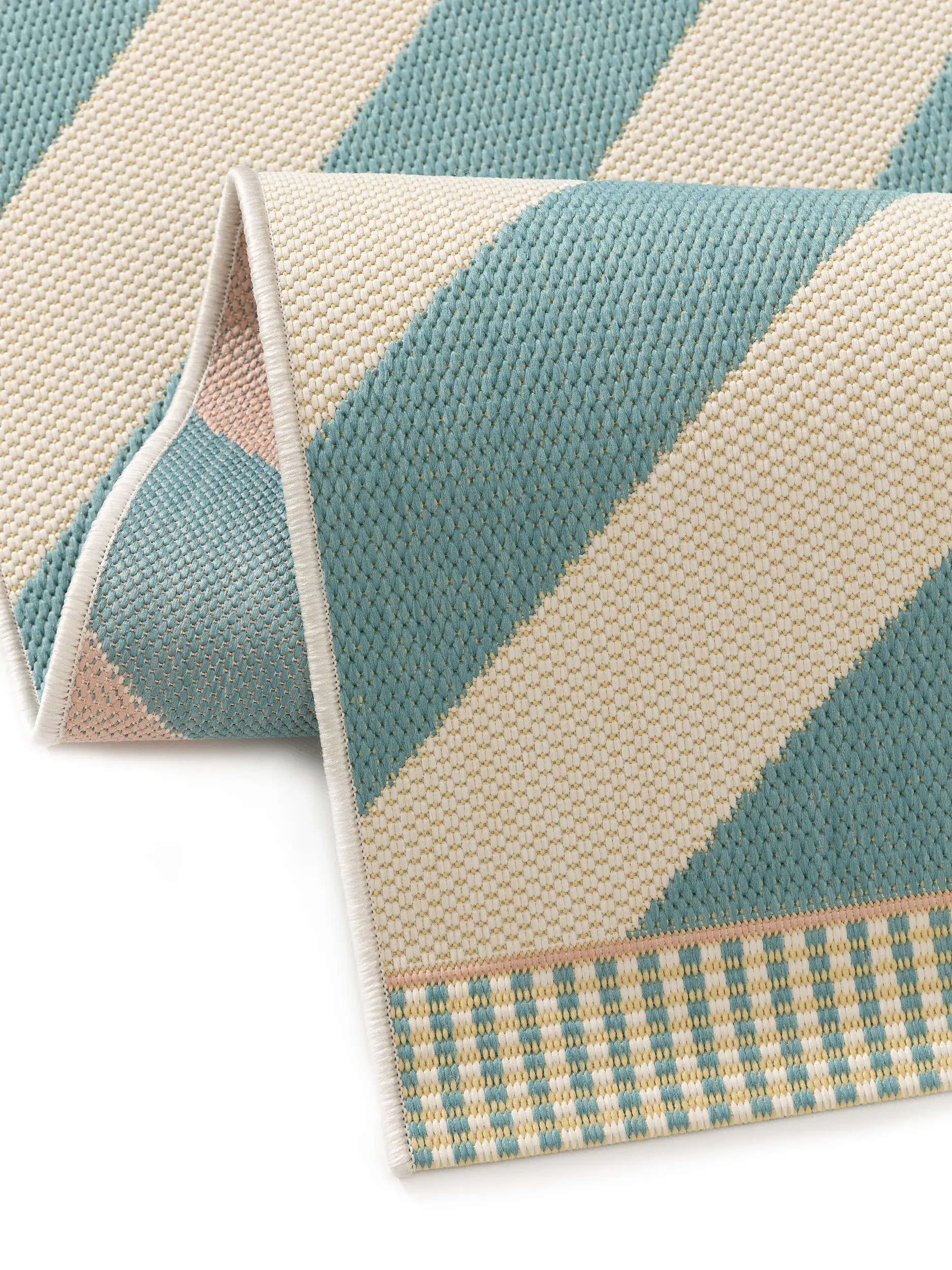 Teppich aus 100% Polypropylen in Blau mit 100% Polypropylen hohem Flor von Lytte