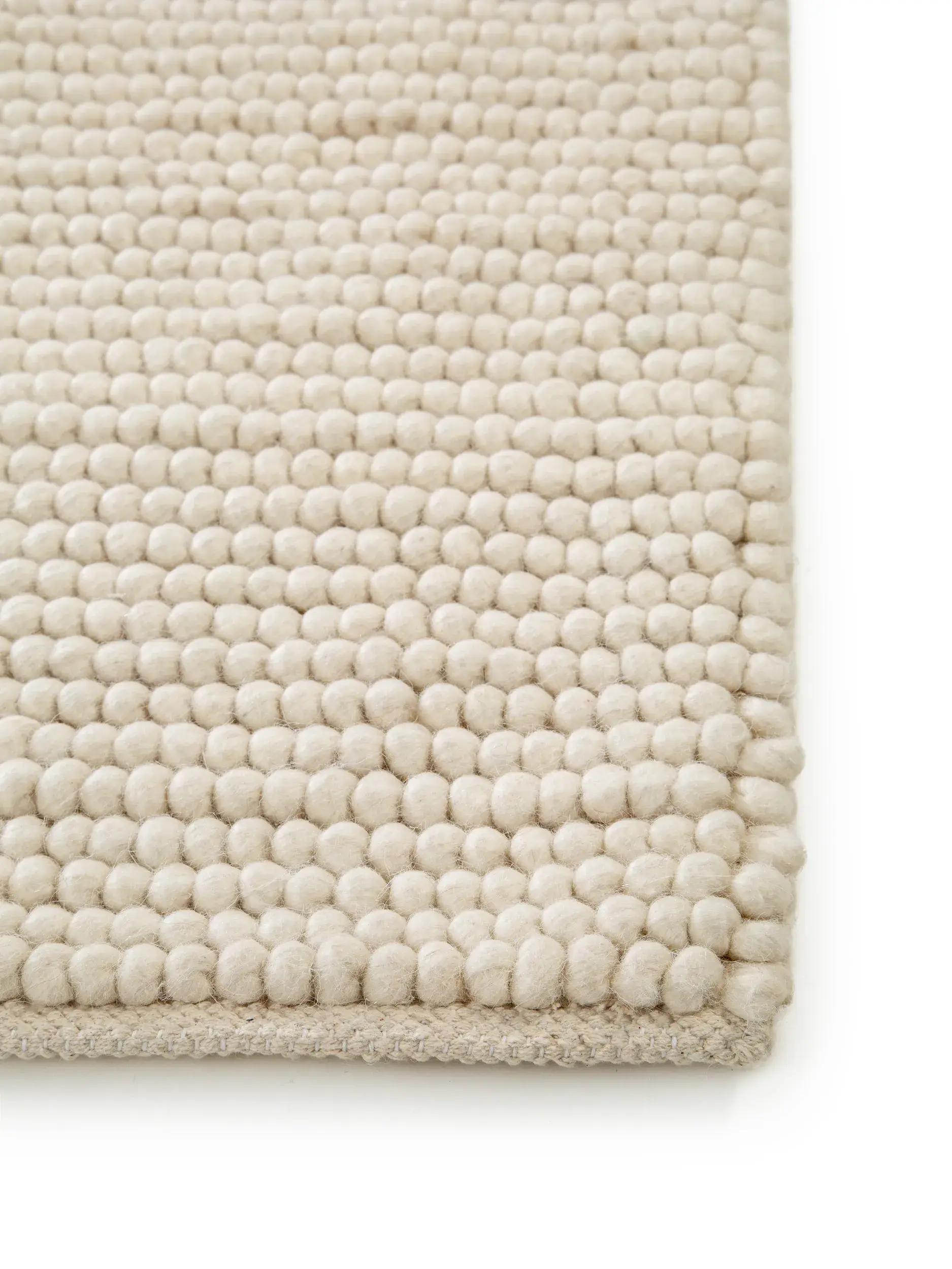 Teppich aus 70% Wolle, 30% Polyester in Beige mit 70% Wolle, 30% Polyester hohem Flor von benuta Pure