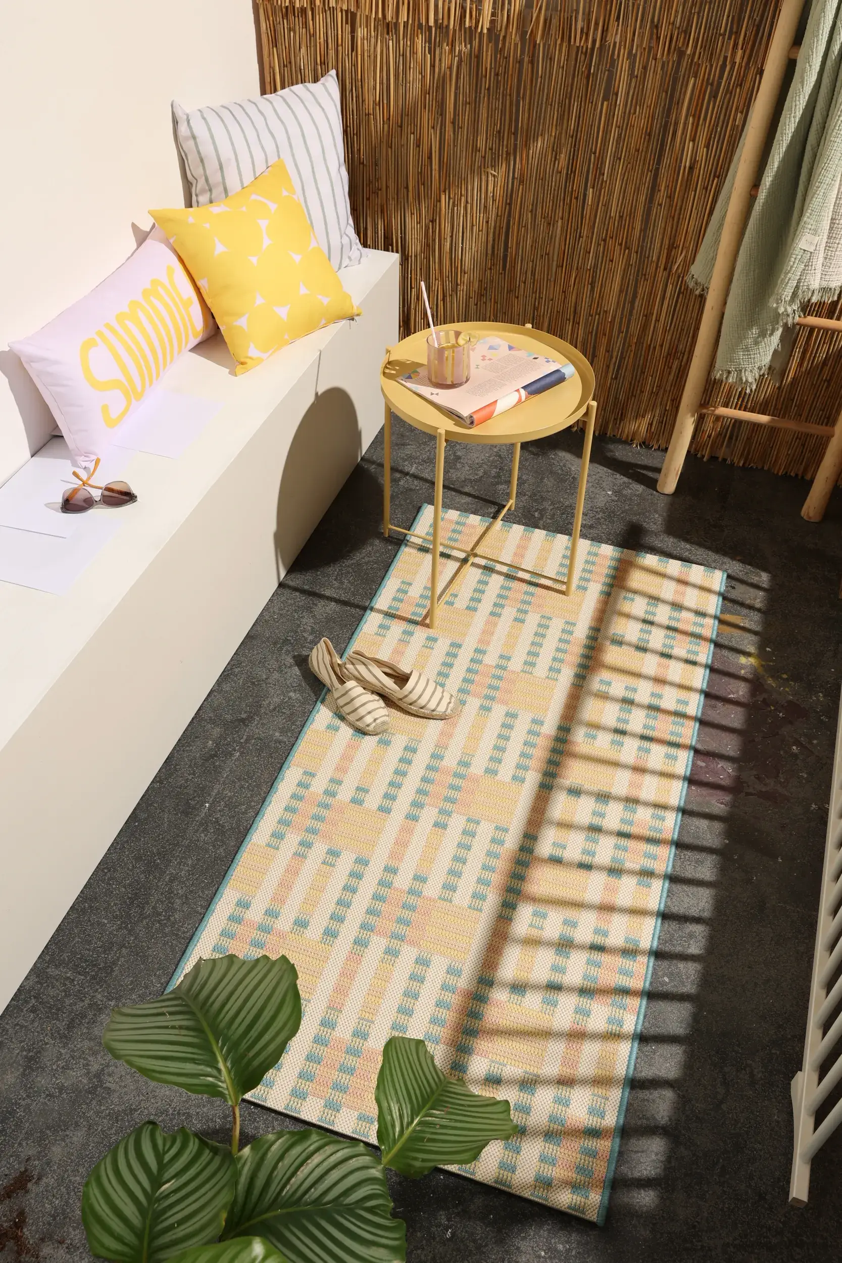Teppich aus 100% Polypropylen in Multicolor mit 100% Polypropylen hohem Flor von benuta Pop