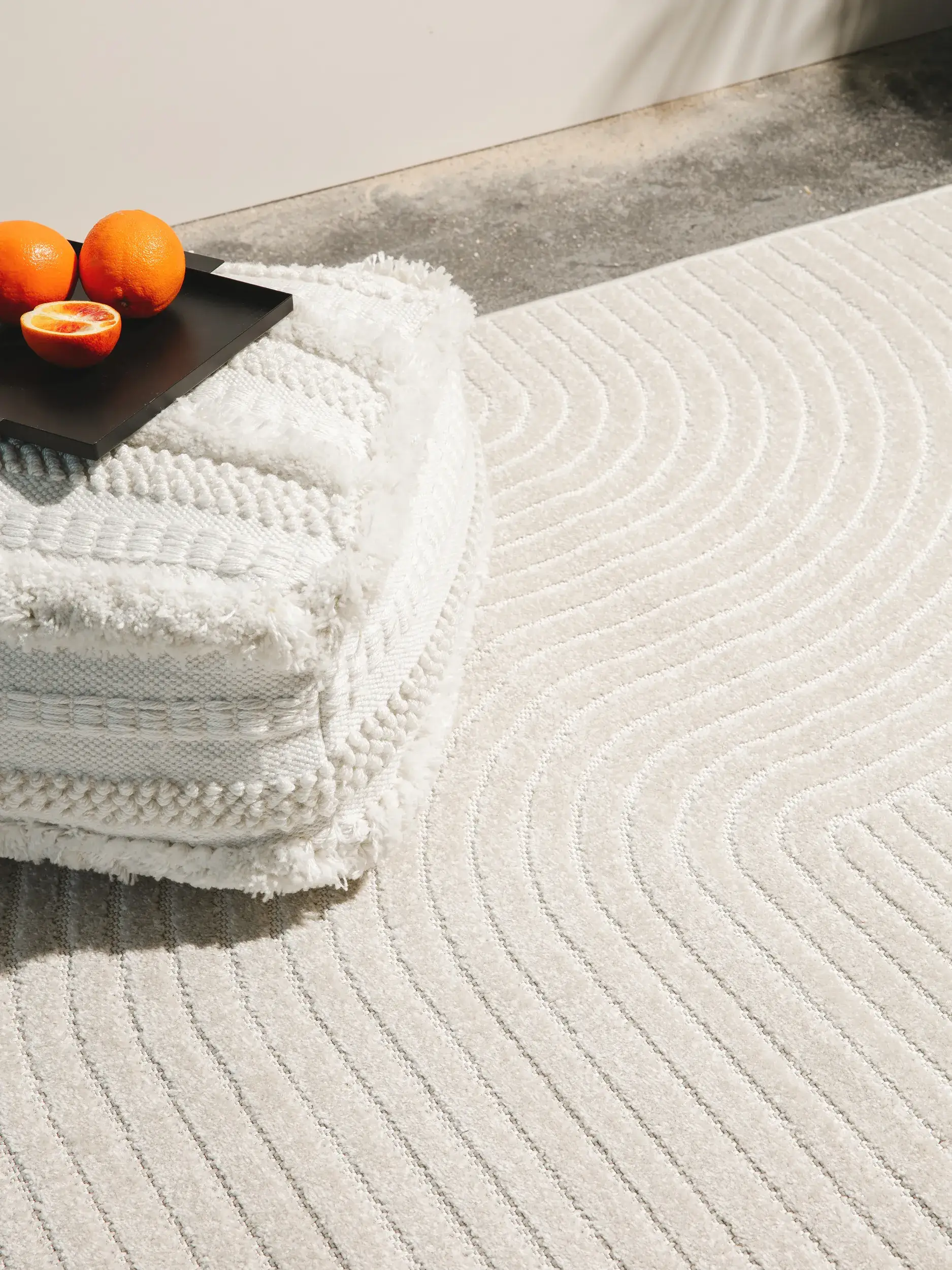 Teppich aus 100% Polypropylen in Beige mit 100% Polypropylen hohem Flor von benuta Pop