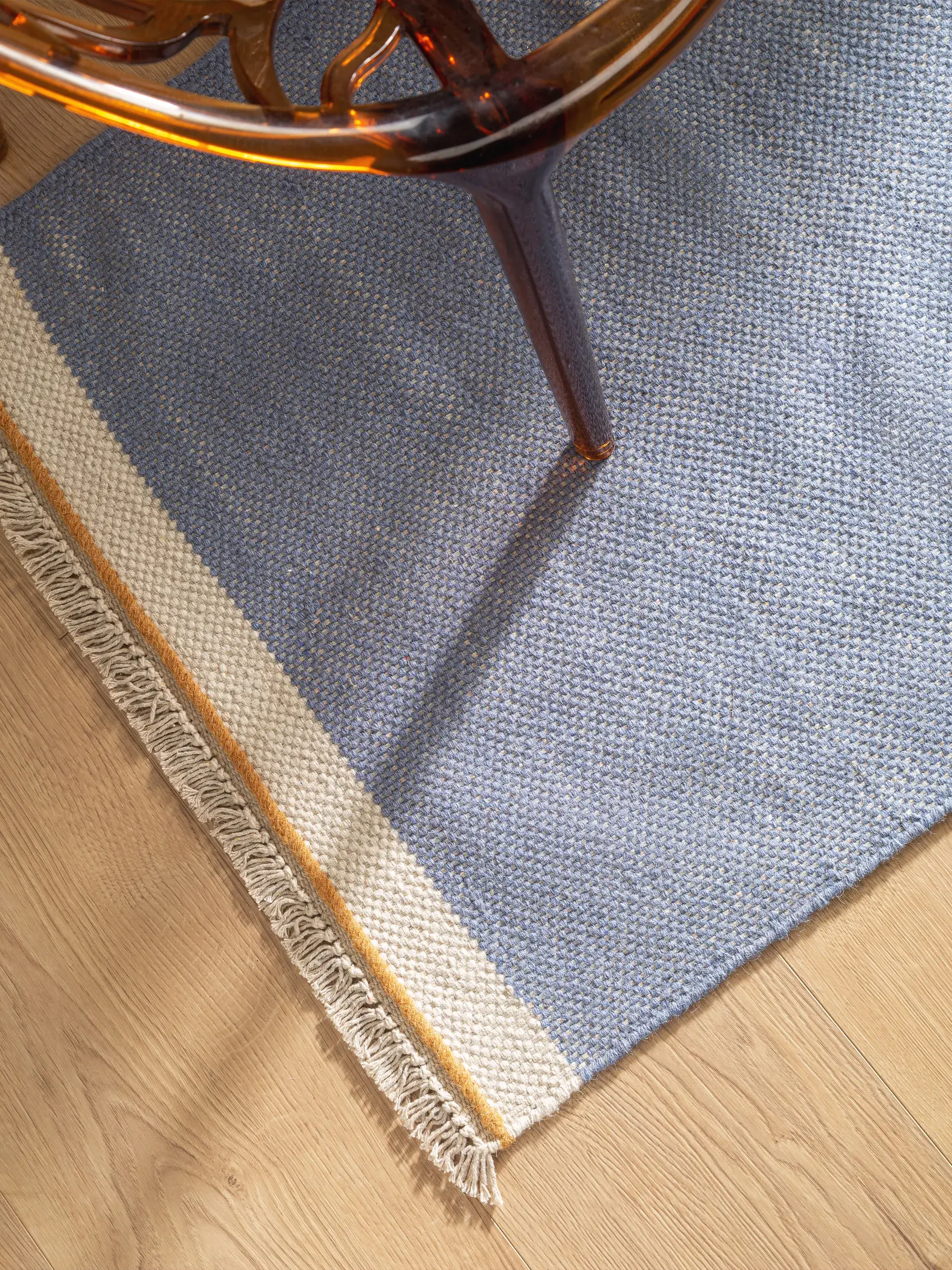 Teppich aus 60% Wolle, 40% Baumwolle in Blau mit 60% Wolle, 40% Baumwolle hohem Flor von benuta Pop